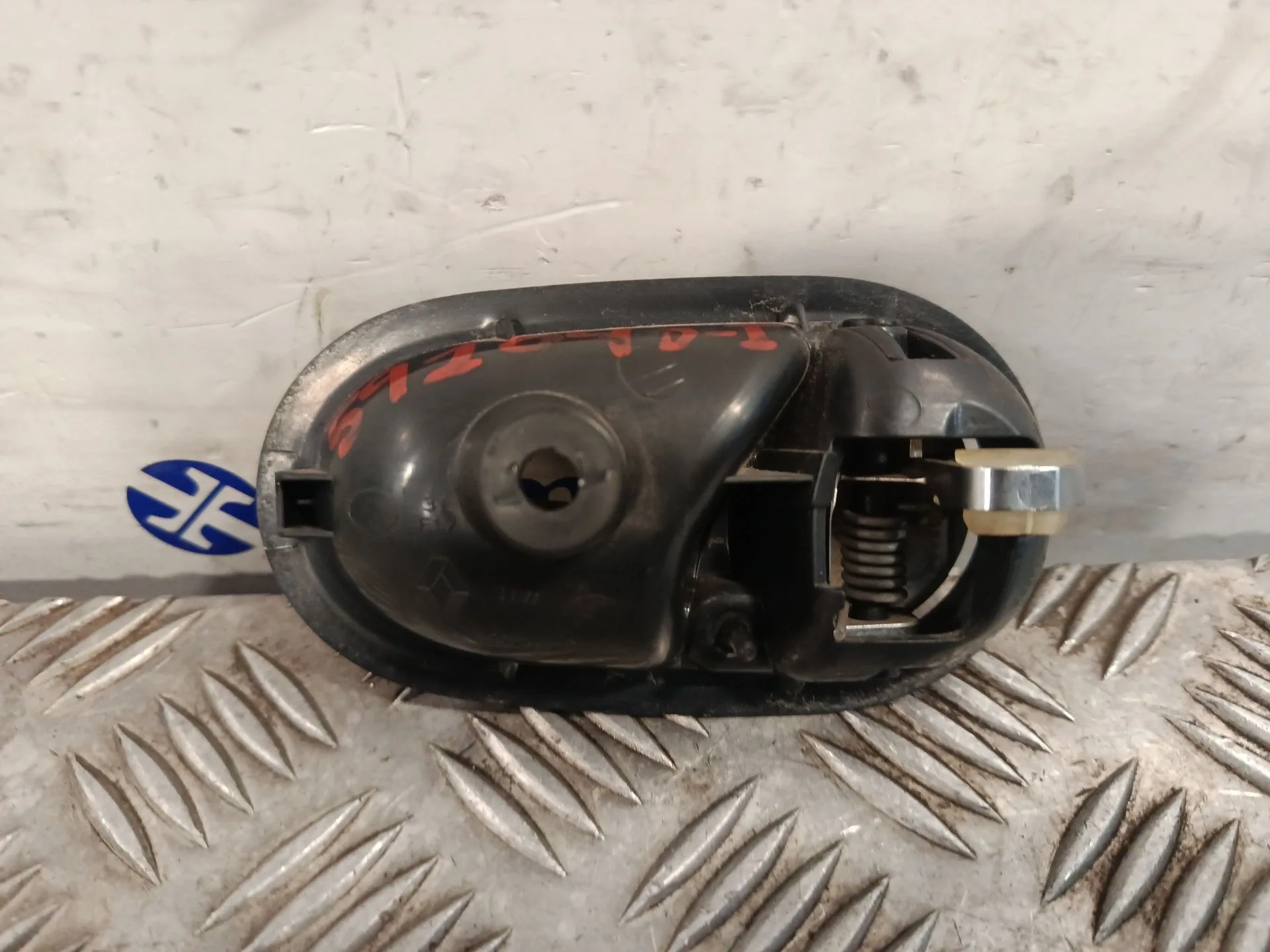 Maneta Interior Delantera Izquierda para Dacia Sandero