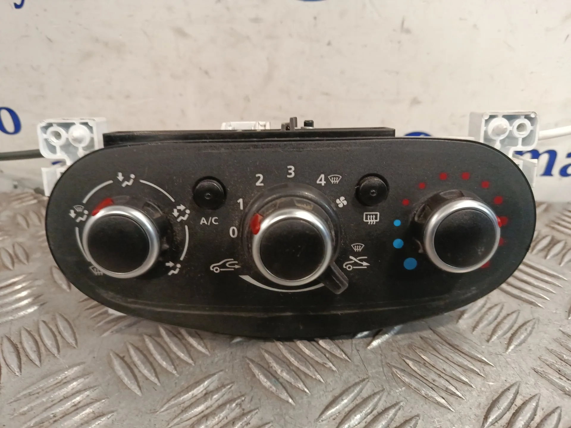 Mando Climatizador para Dacia Sandero