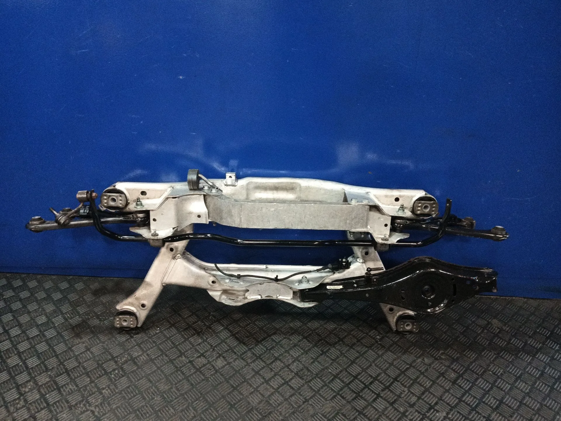 Puente Trasero para Audi A3 (8P)