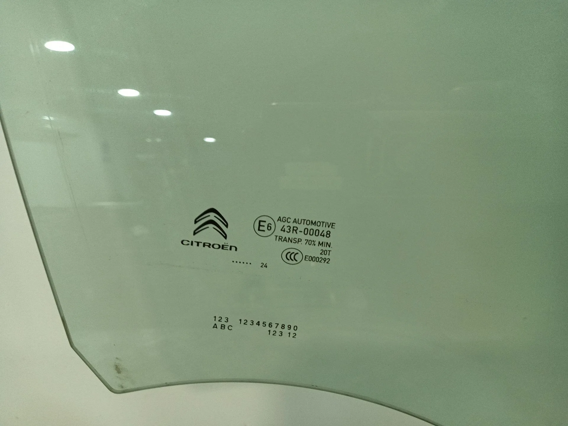 Luna Delantera Derecha para Citroën C3 Iii (Sx)