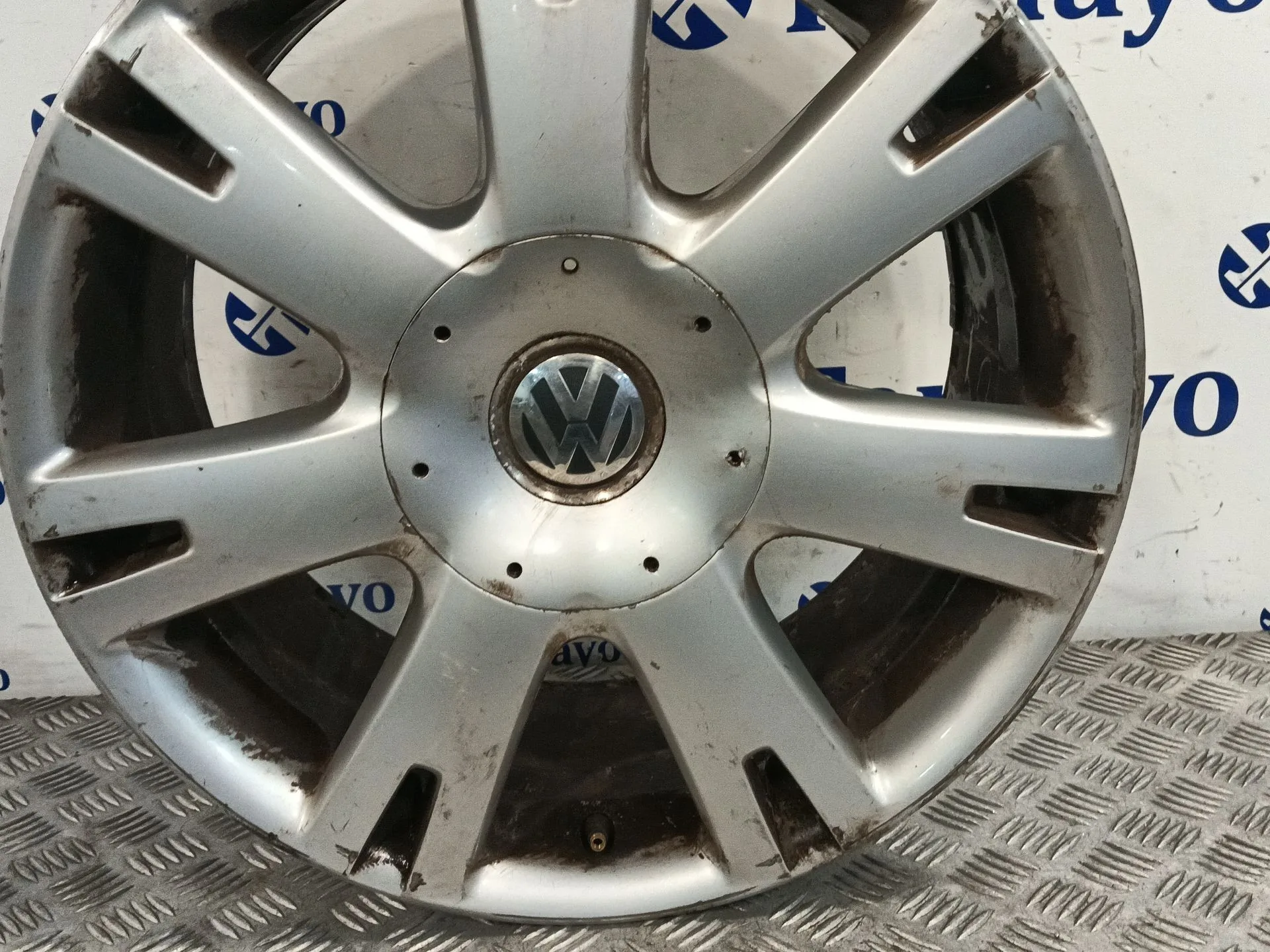 Llanta para Volkswagen Touareg (7La, 7L6, 7L7)
