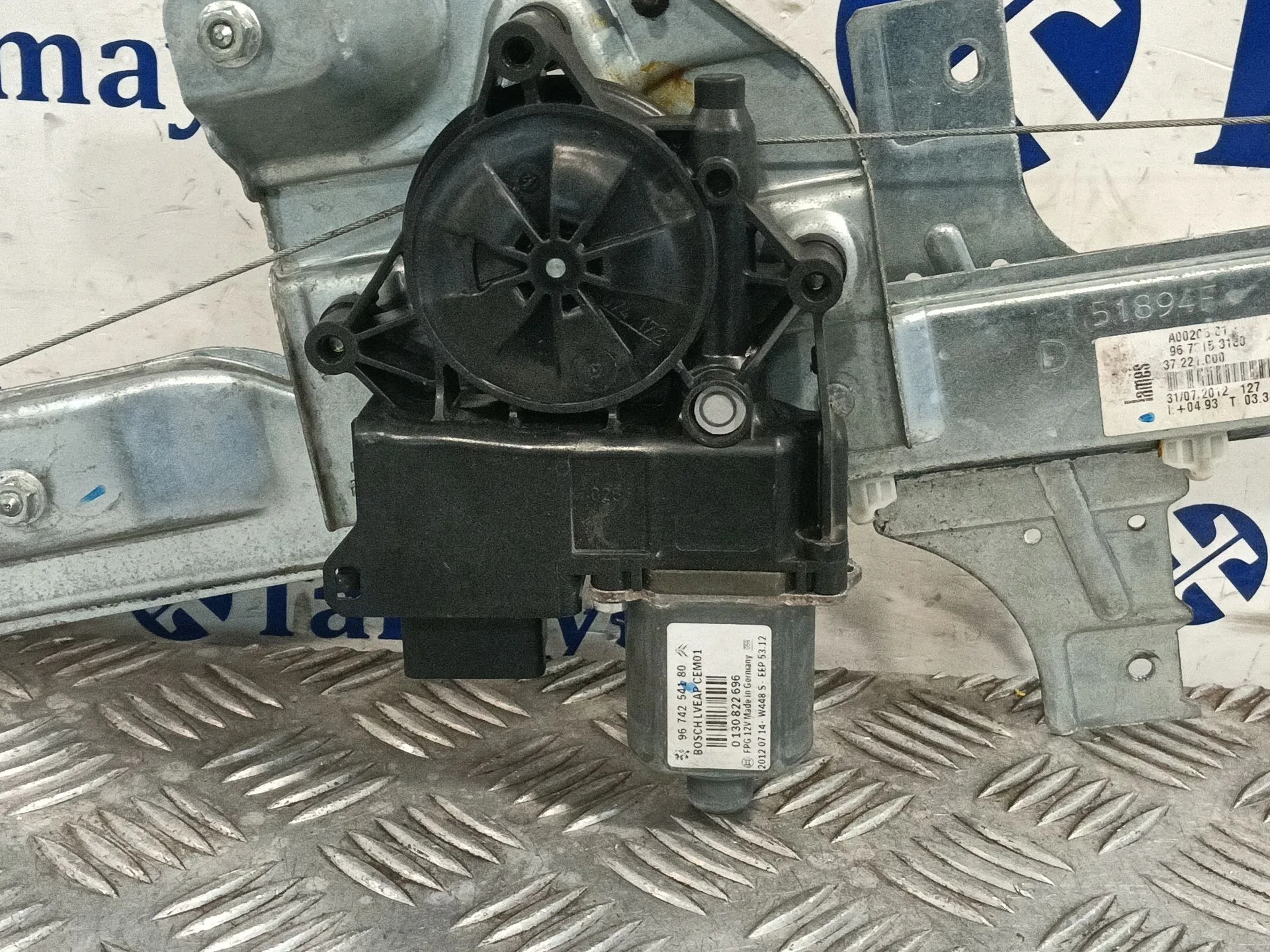Elevalunas Delantero Derecho para Peugeot 208 I (Ca_, Cc_)