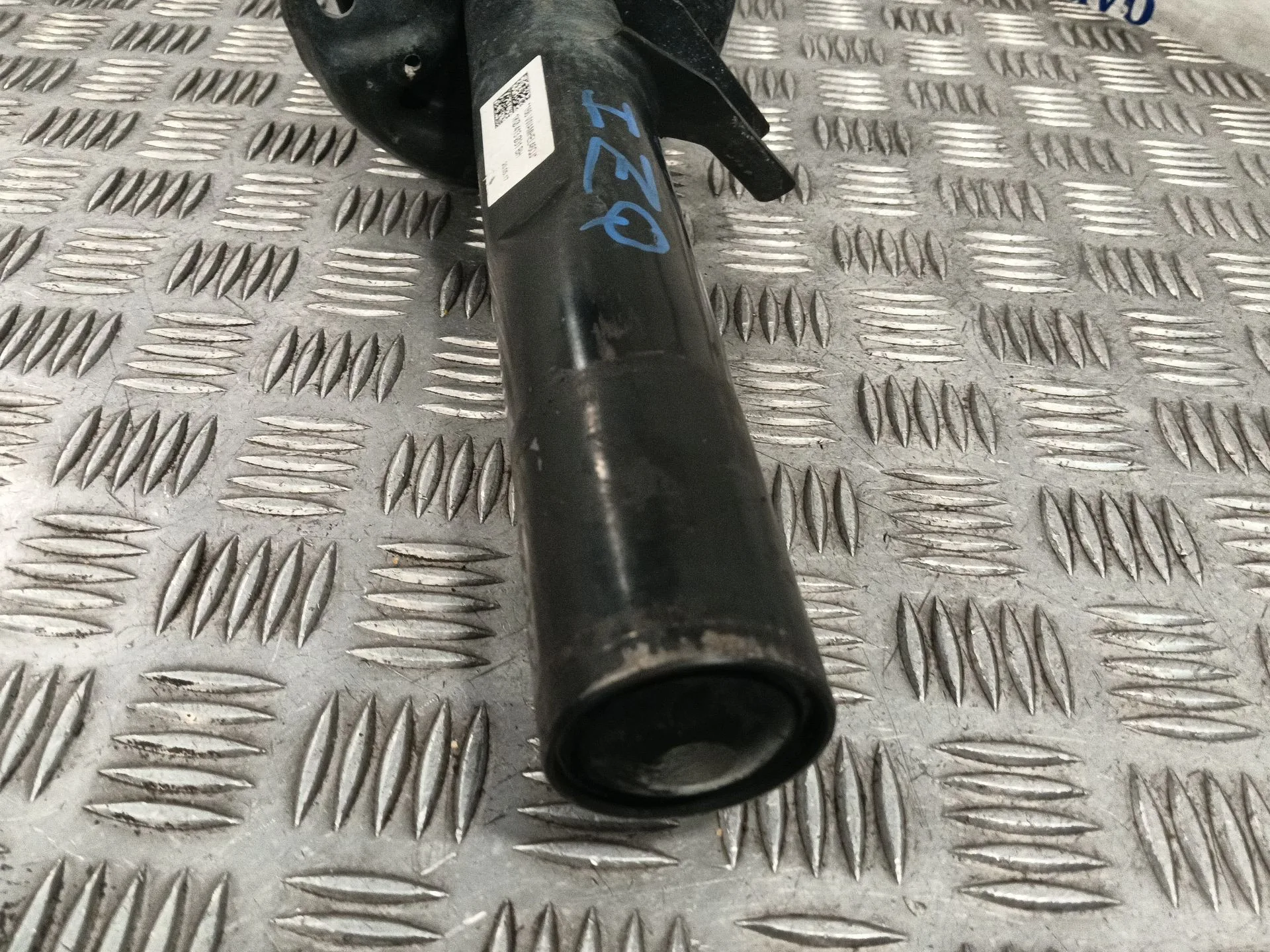 Amortiguador Delantero Izquierdo para Volkswagen Golf V (1K1)