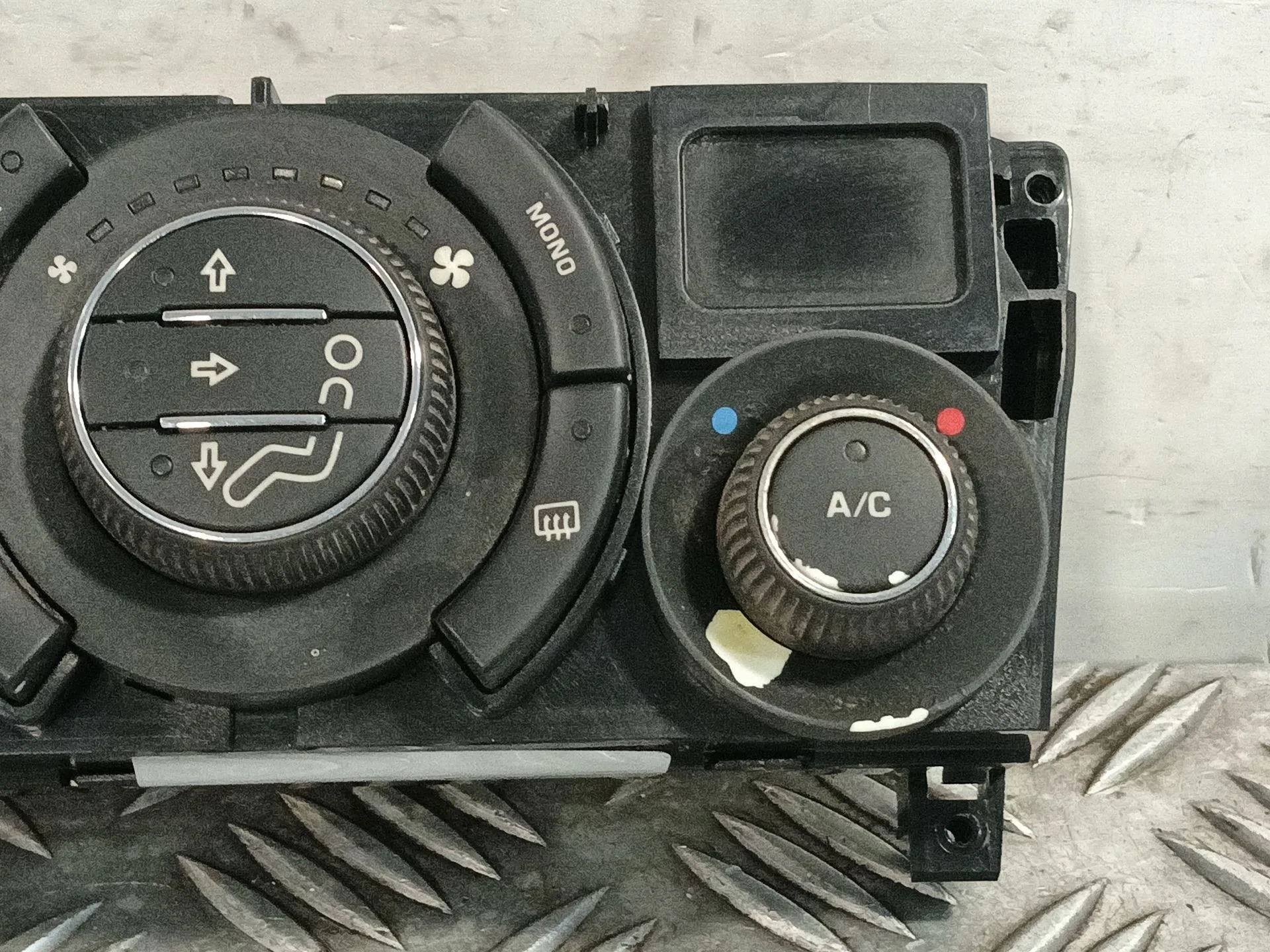 Mando Climatizador para Peugeot 3008