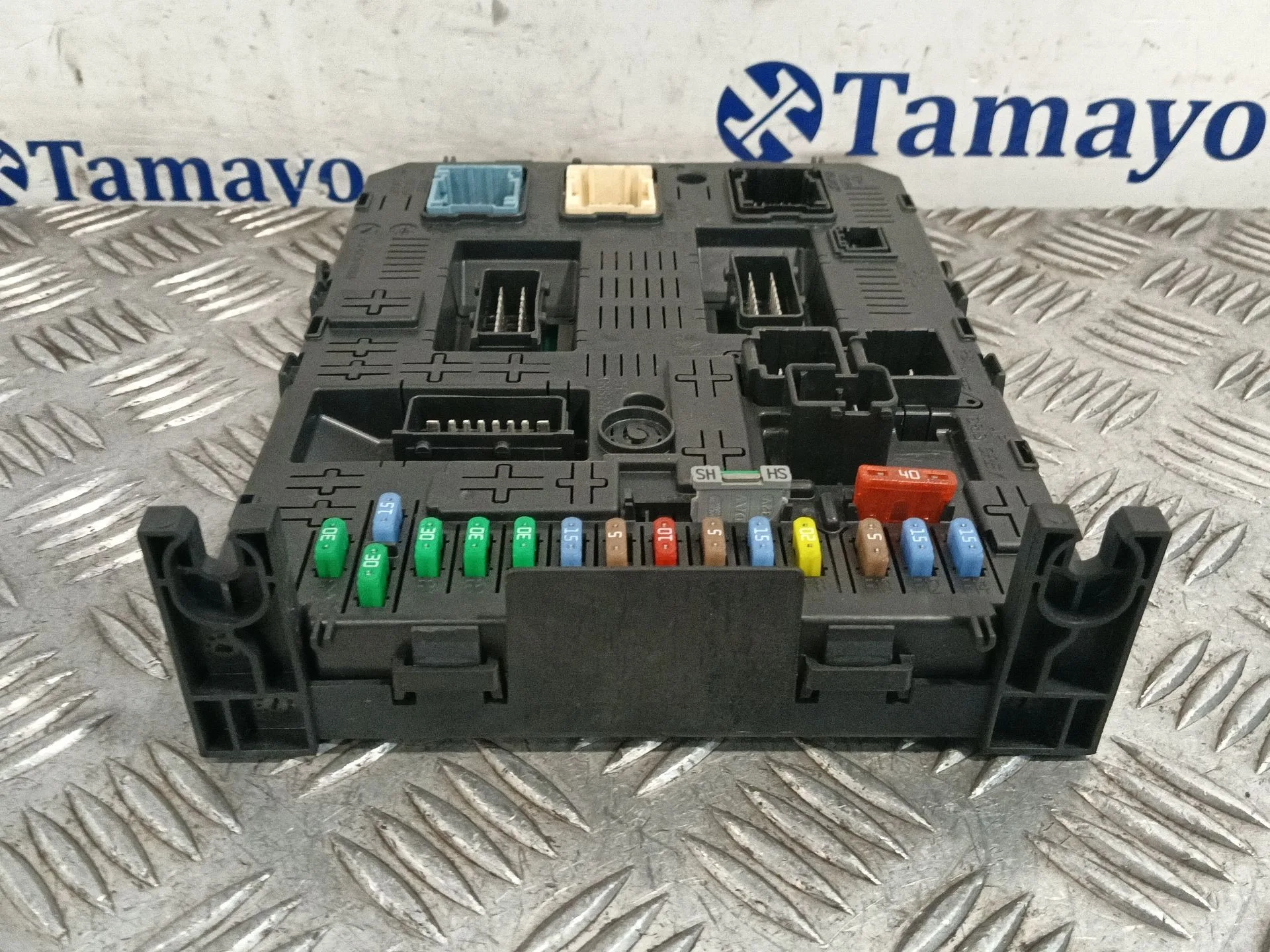 Caja Reles / Fusibles para Peugeot 3008