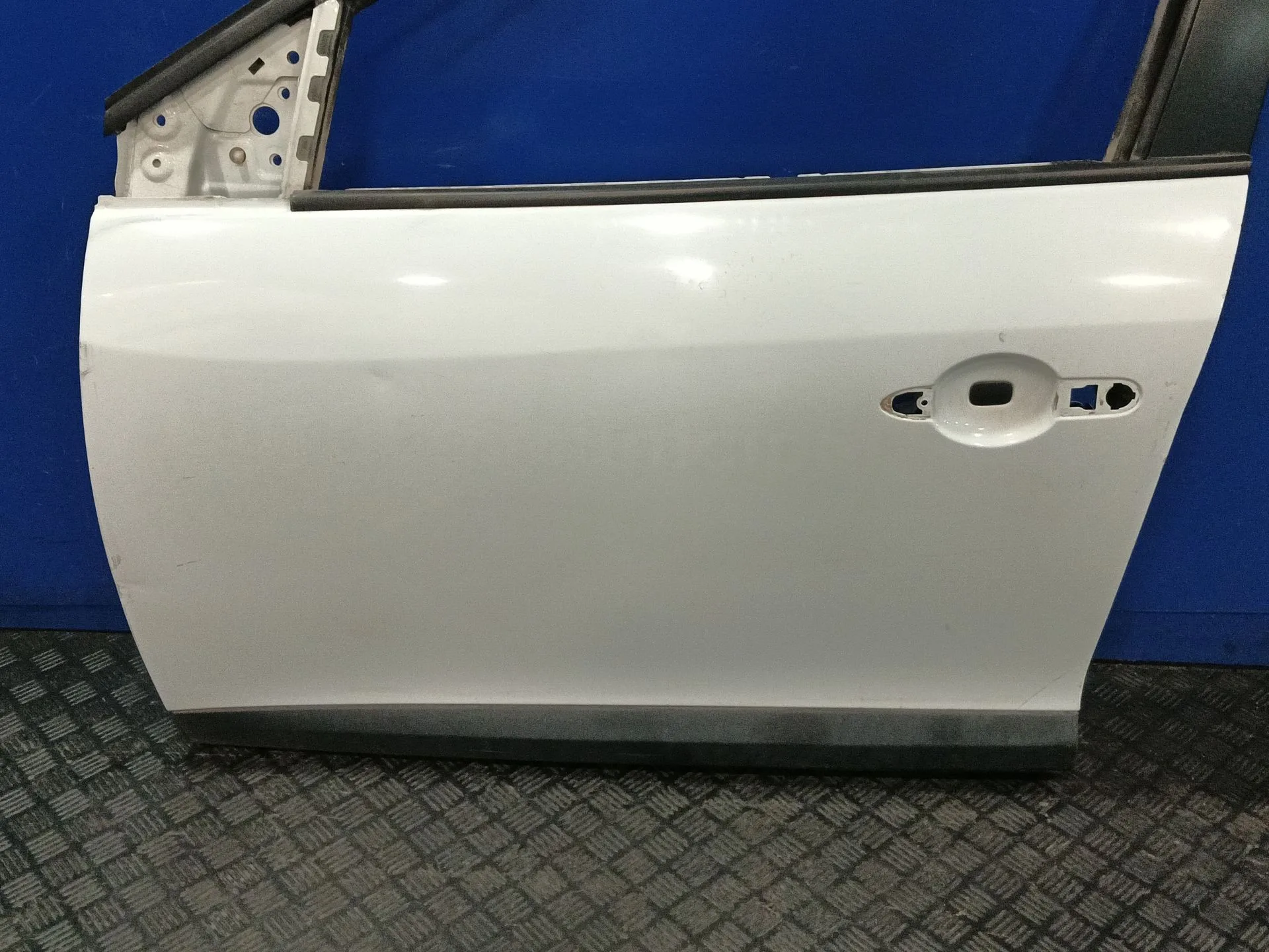 Puerta Delantera Izquierda para Renault Megane Iii Berlina 5 P