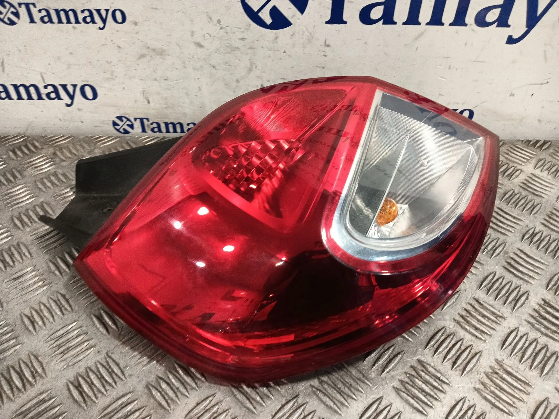 Piloto Trasero Izquierdo para Renault Clio Iii (Br0/1, Cr0/1)