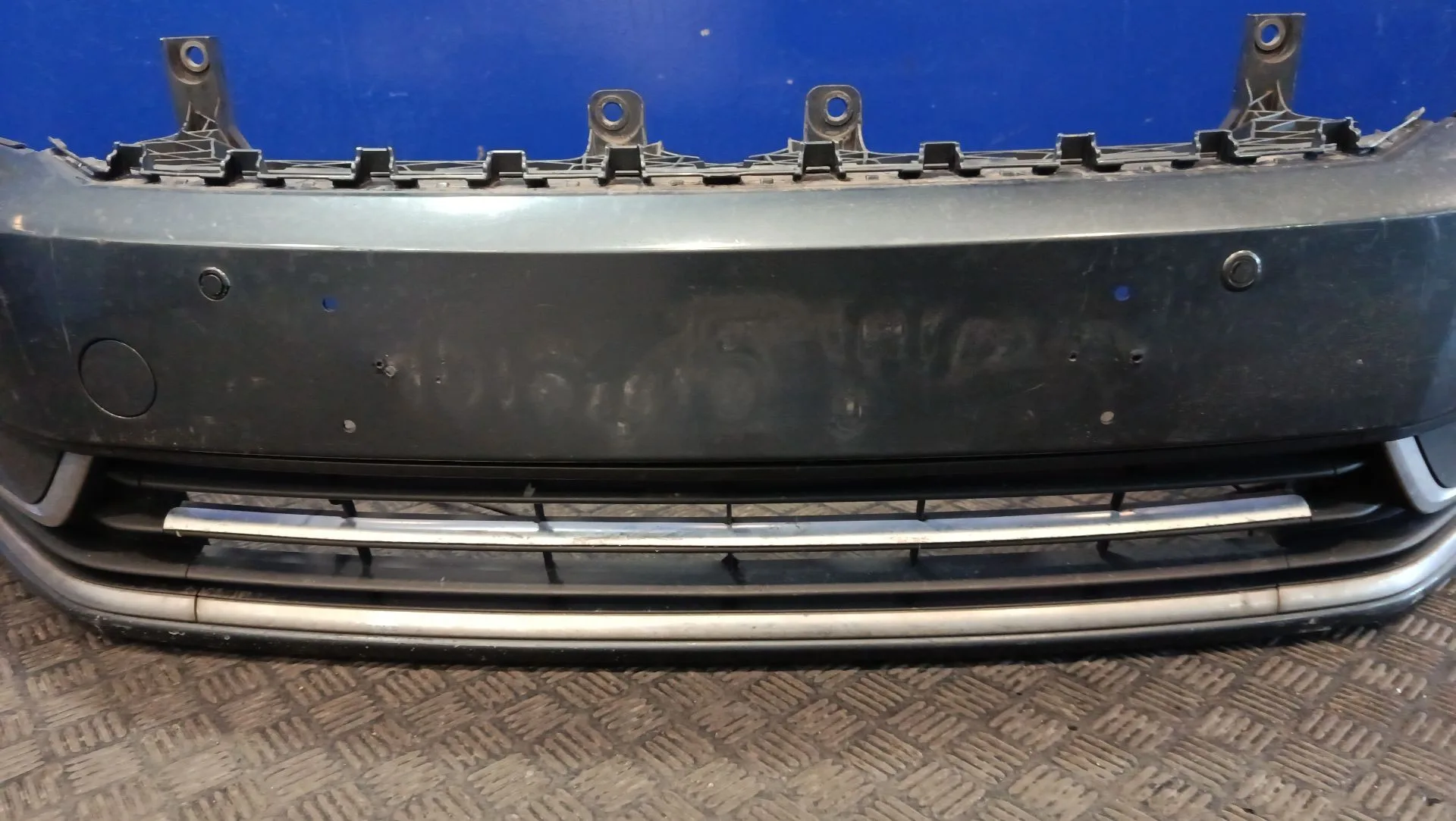 Paragolpes Delantero para Volkswagen Passat B7 Variant (365)