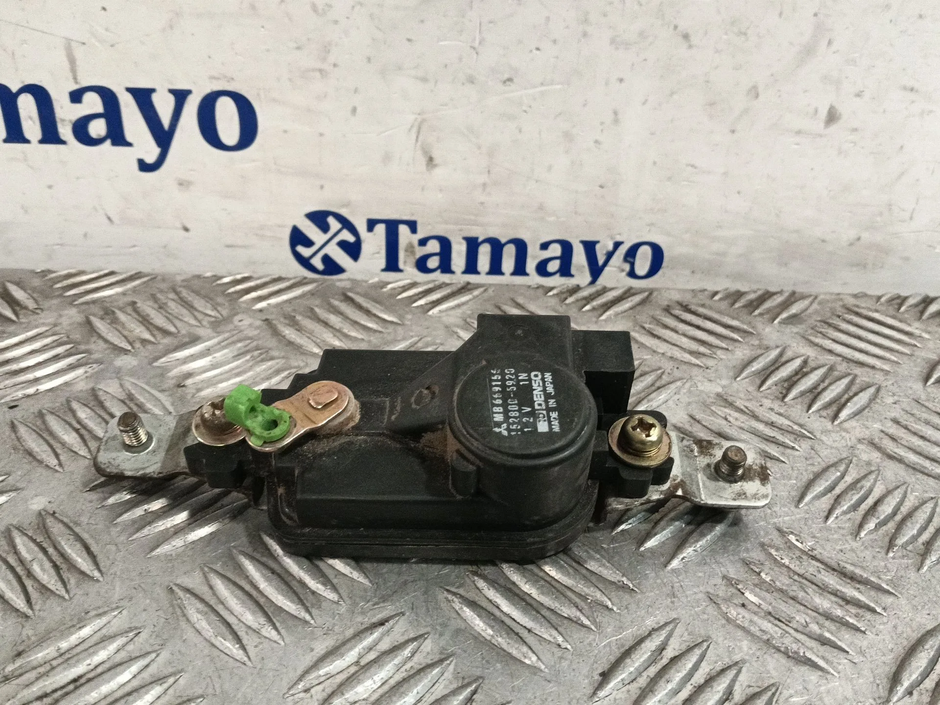 Motor Cierre Centralizado Delantero Derecho para Mitsubishi Montero (V20/V40)