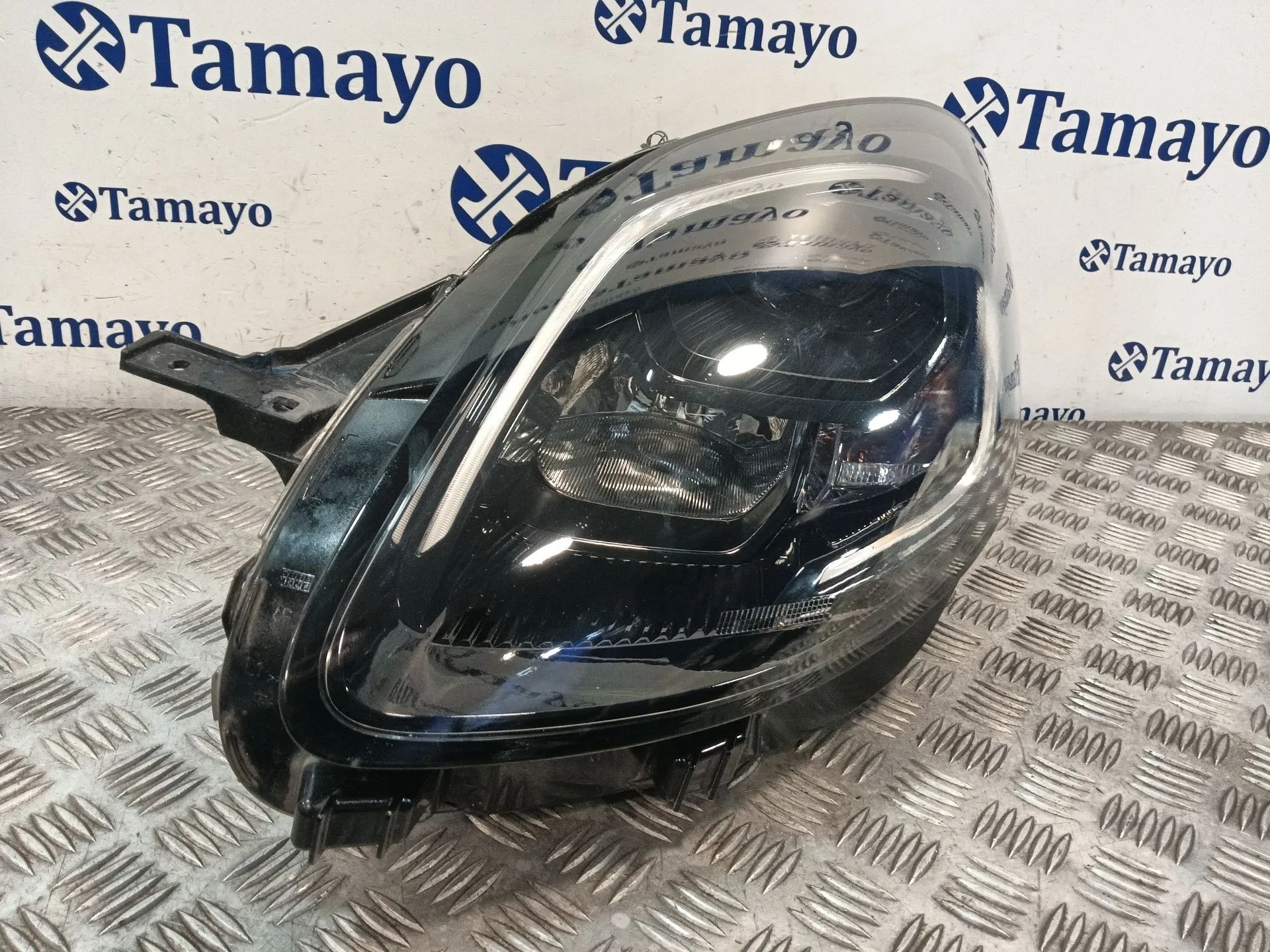 Faro Izquierdo para Ford Puma (J2K, Cf7)