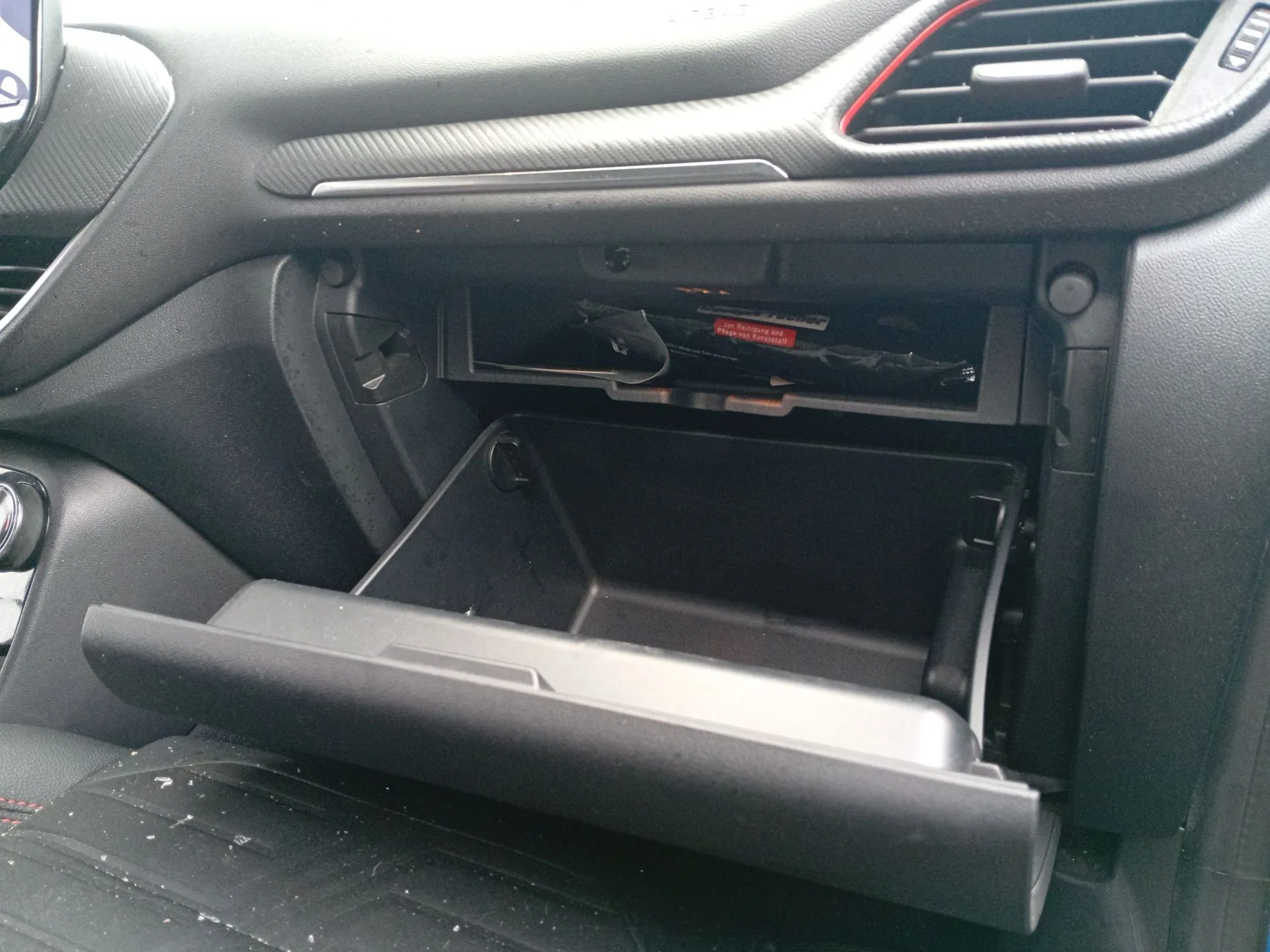 Guantera para Ford Puma (J2K, Cf7)