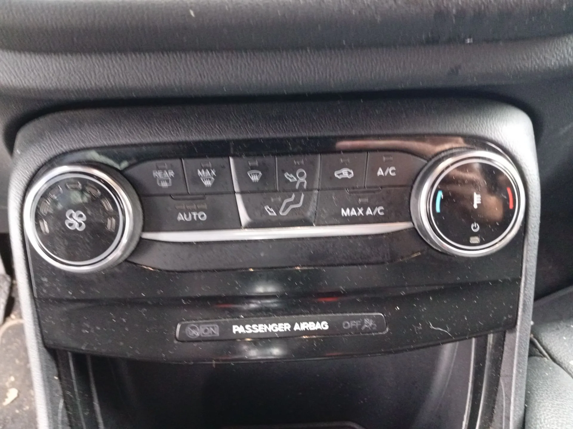 Mando Climatizador para Ford Puma (J2K, Cf7)