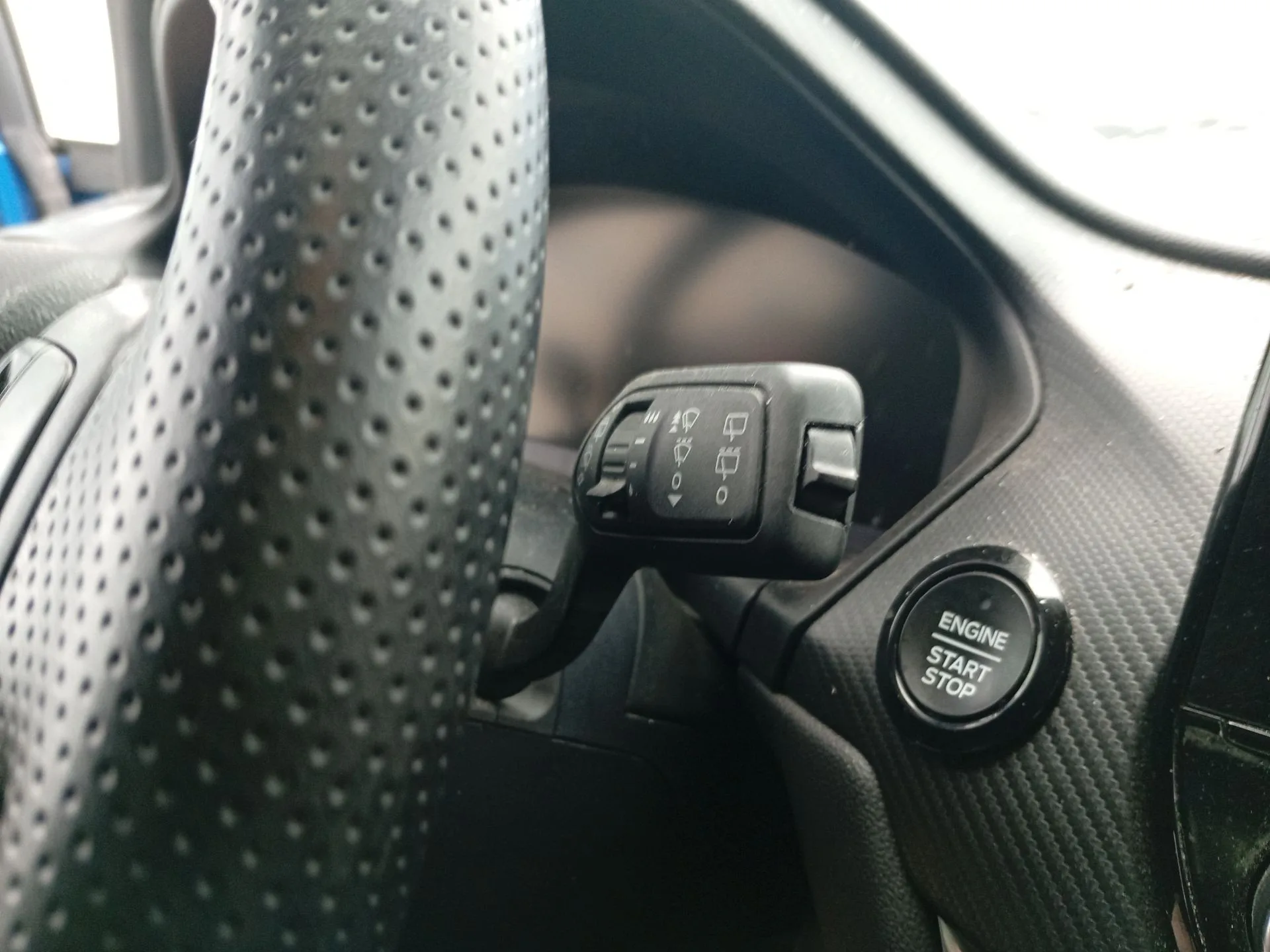 Mando Limpia para Ford Puma (J2K, Cf7)