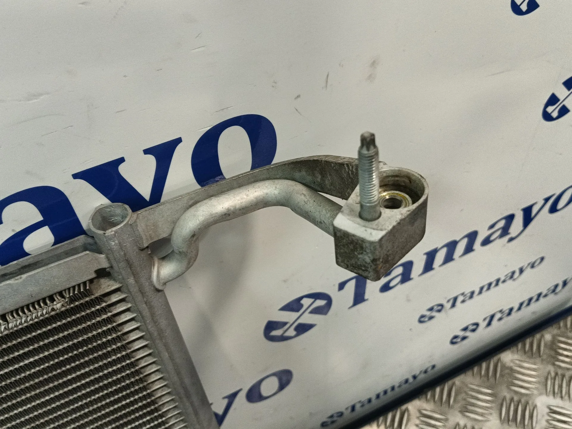 Condensador / Radiador Aire Acondicionado para Ford Puma (J2K, Cf7)
