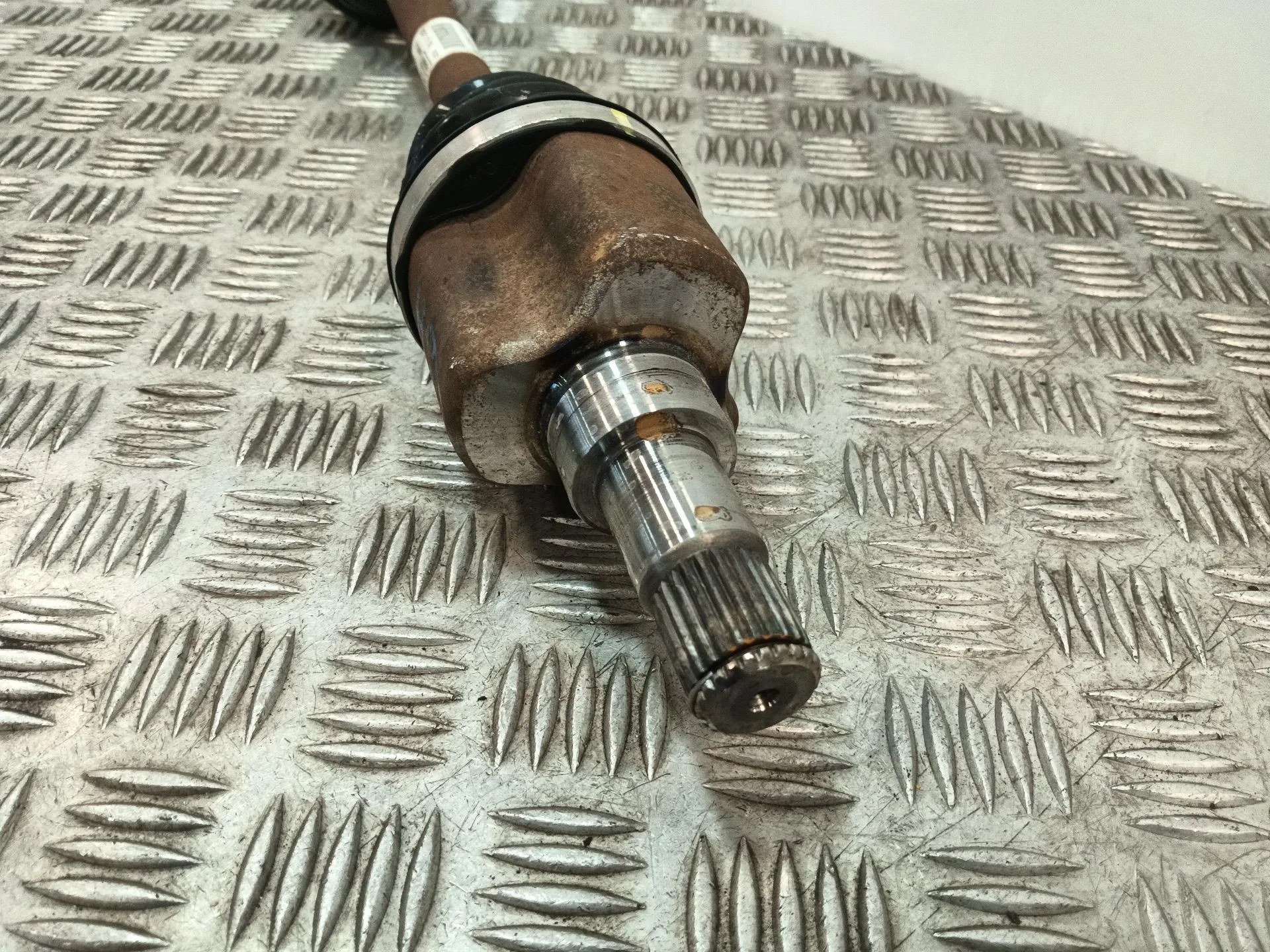 Transmision Delantera Izquierda para Ford Puma (J2K, Cf7)