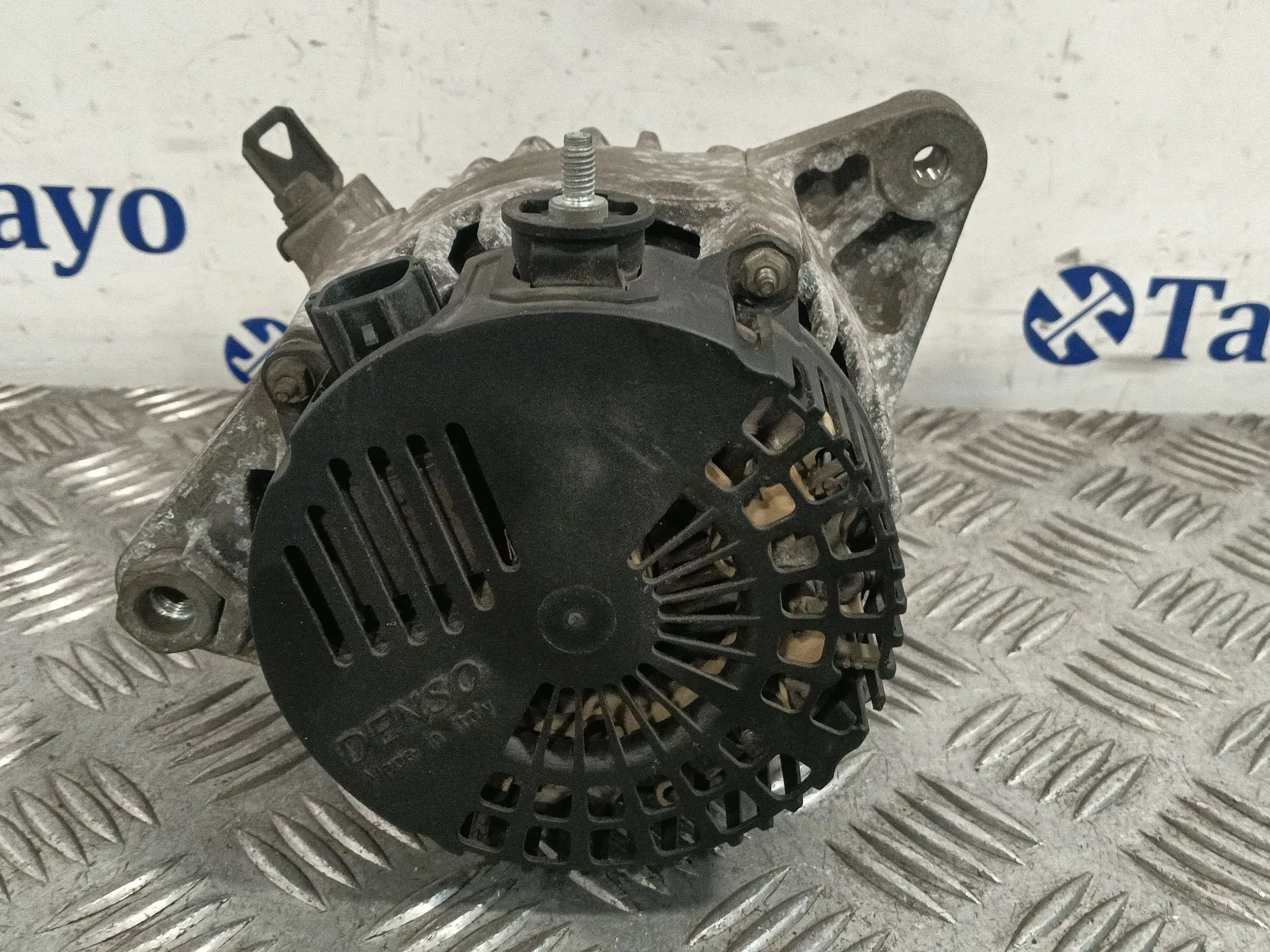 Alternador para Toyota Auris (_E15_)