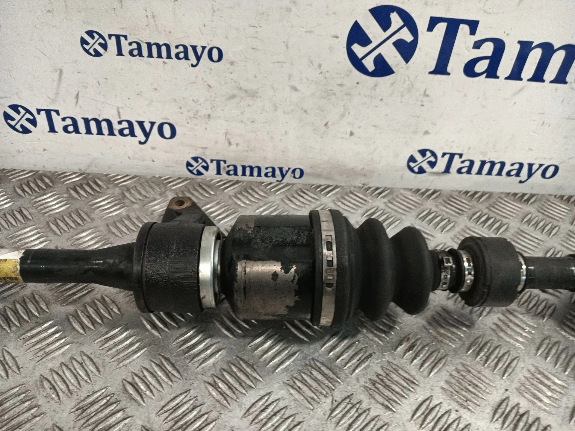 Transmision Delantera Derecha para Kia Carnival