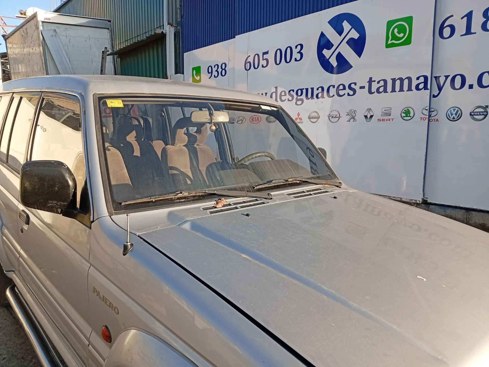 Parabrisas para Mitsubishi Montero Canvas Top (V2_C, V4_C)