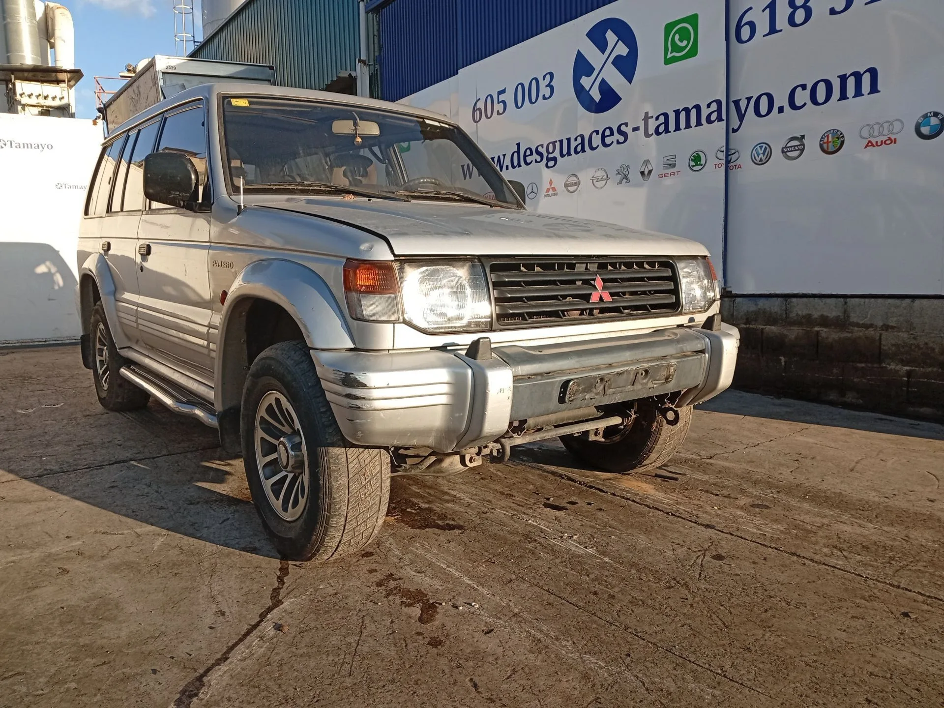 Paragolpes Delantero para Mitsubishi Montero Canvas Top (V2_C, V4_C)