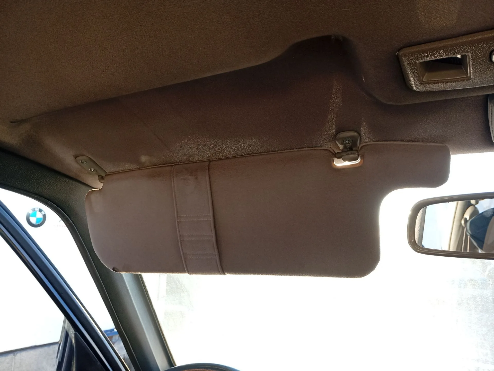 Parasol Izquierdo para Mitsubishi Montero Canvas Top (V2_C, V4_C)