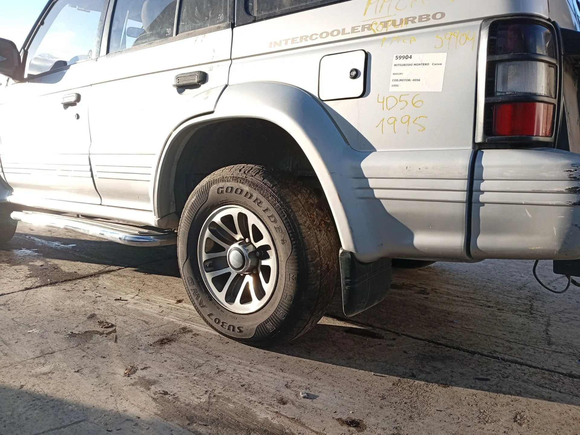 Pinza Freno Trasera Izquierda para Mitsubishi Montero Canvas Top (V2_C, V4_C)
