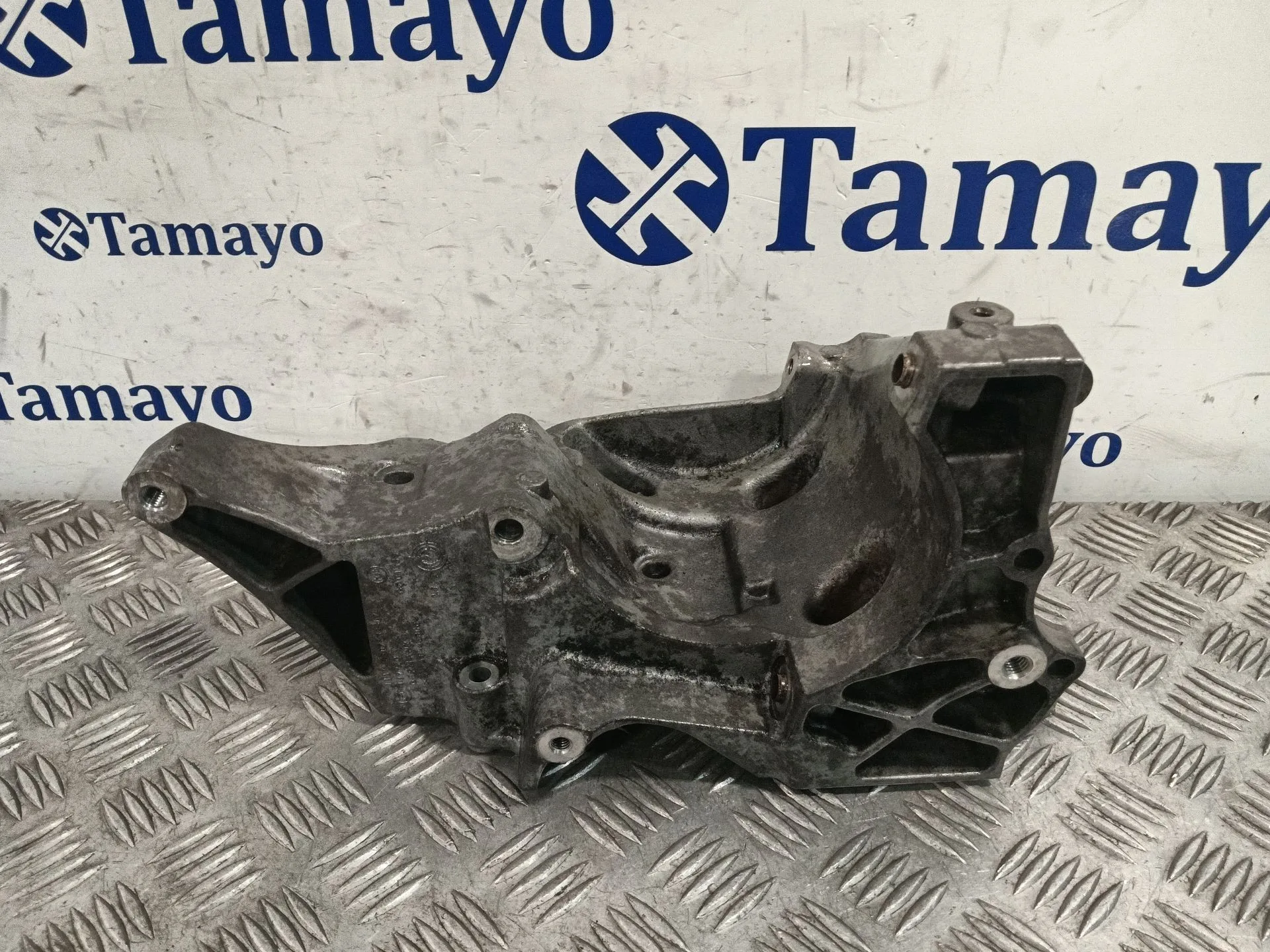 Soporte Alternador para Bmw 1 (E81)