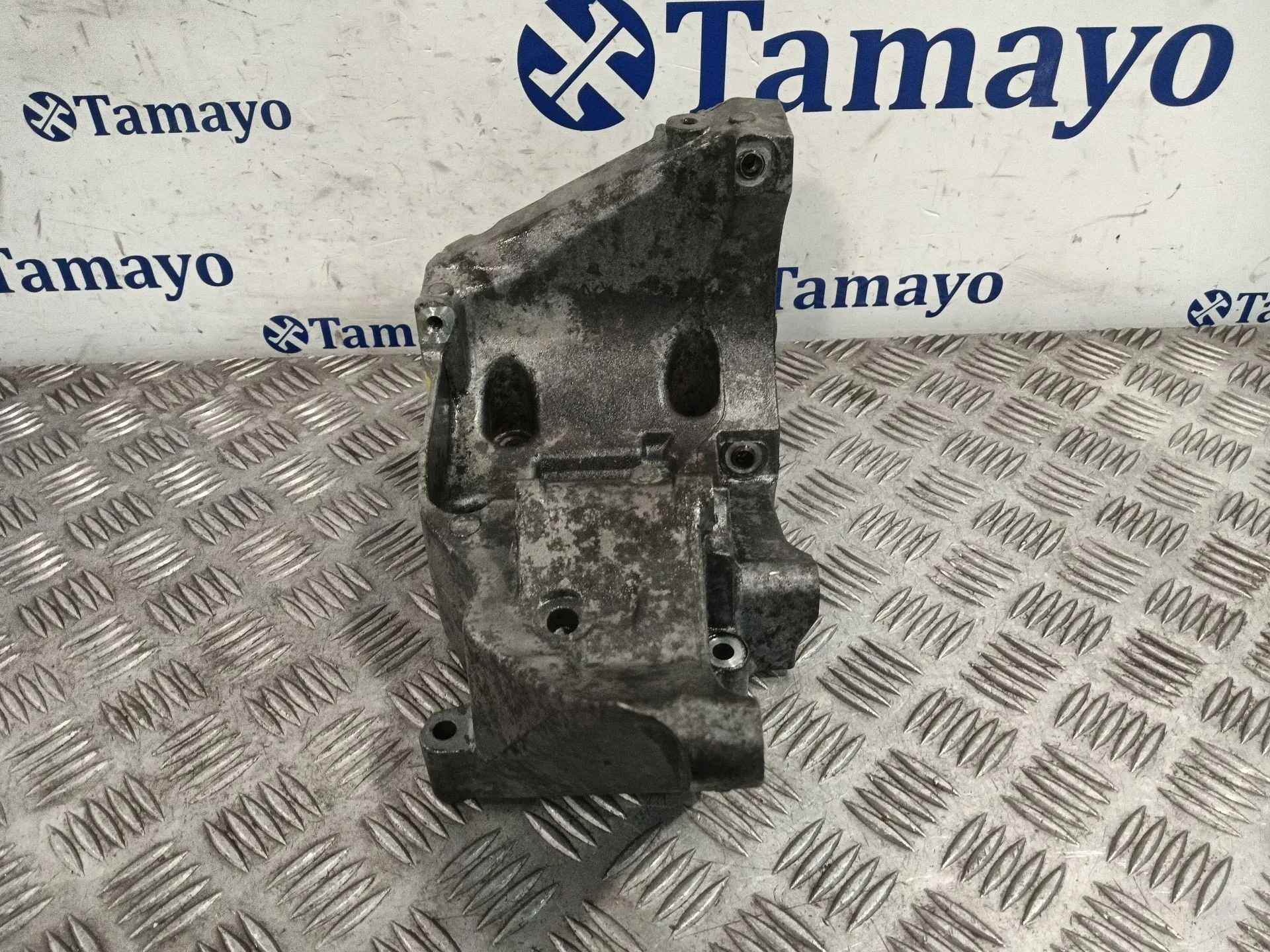 Soporte Alternador para Bmw 1 (E81)