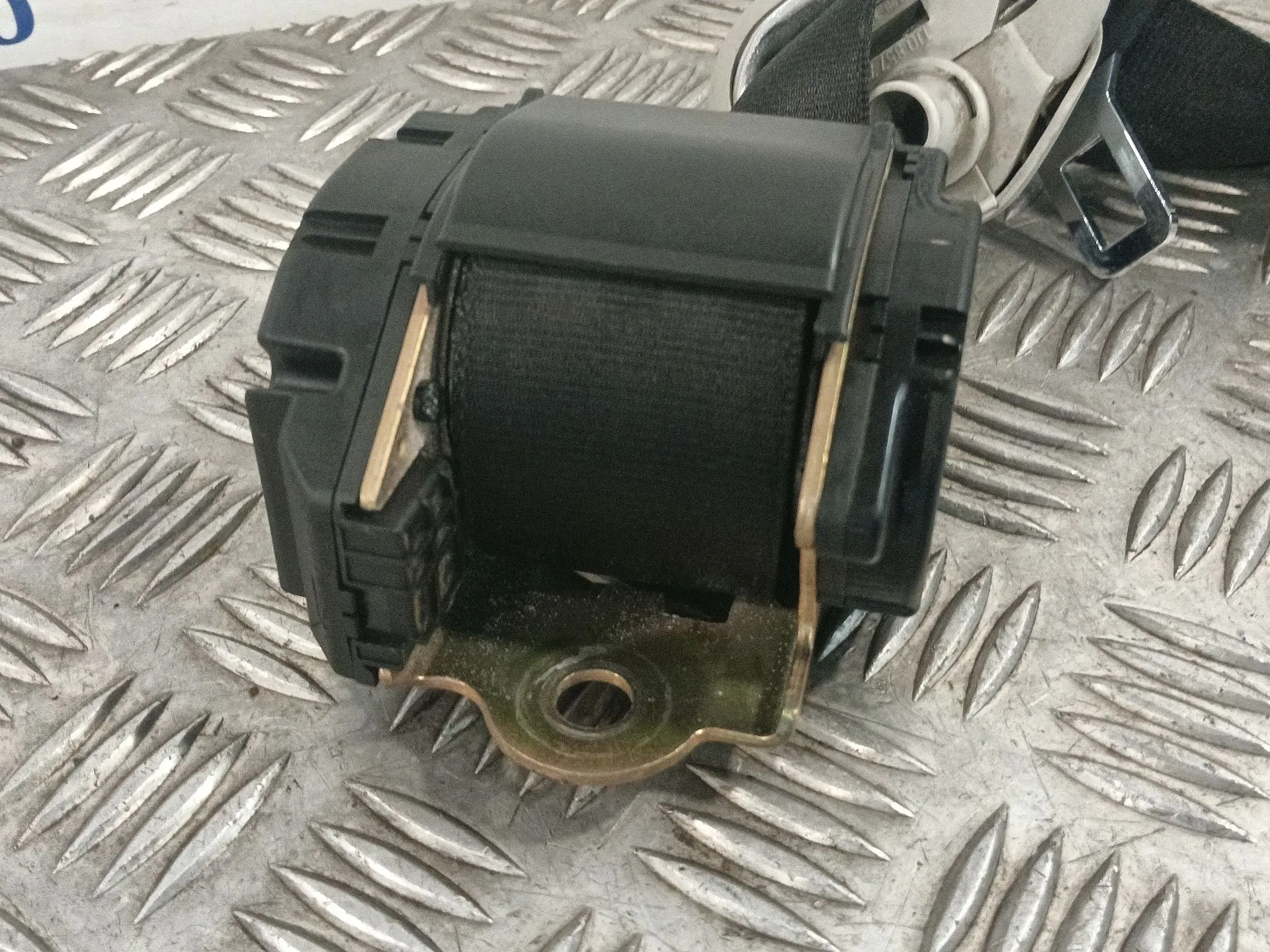 Cinturon Seguridad Trasero Derecho para Volkswagen Golf Iv (1J1)