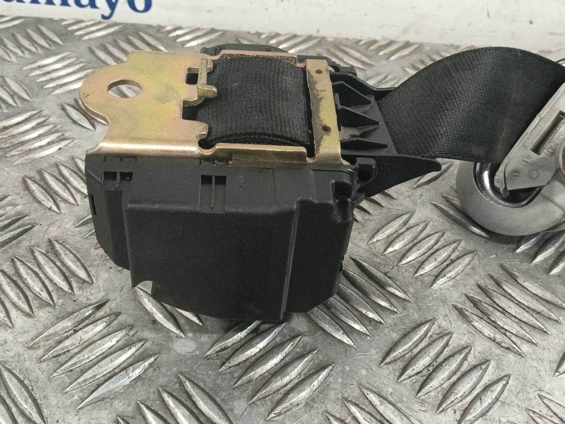 Cinturon Seguridad Trasero Derecho para Volkswagen Golf Iv (1J1)