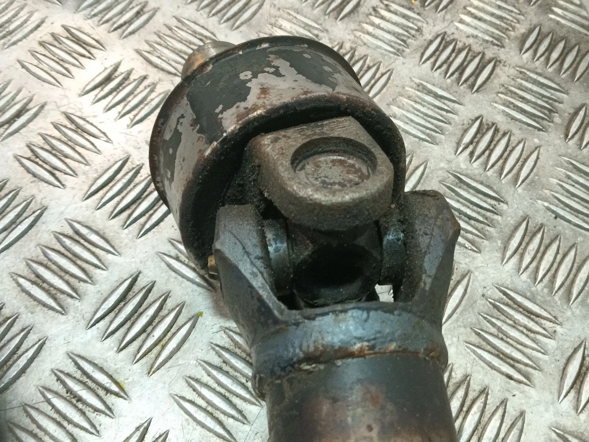 Transmision Central Delantera para Mitsubishi Montero Canvas Top (V2_C, V4_C)
