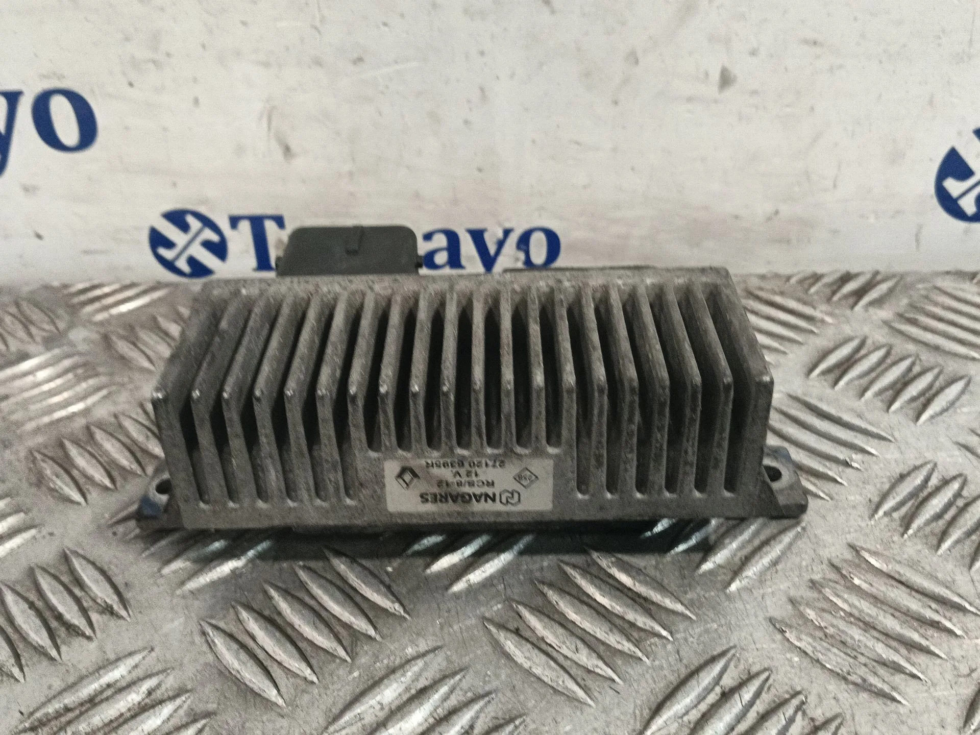 Caja Precalentamiento para Renault Kangoo Express (Fw0/1_)