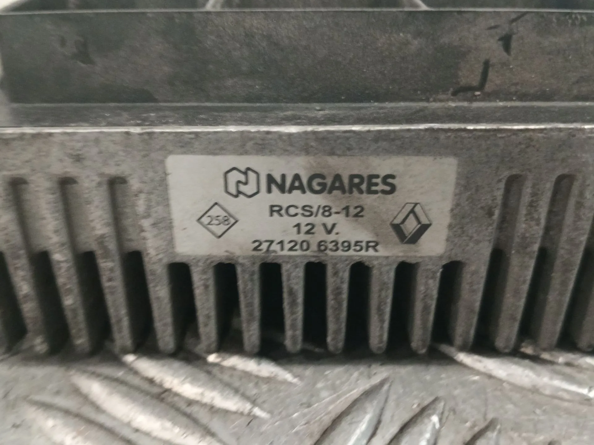 Caja Precalentamiento para Renault Kangoo Express (Fw0/1_)