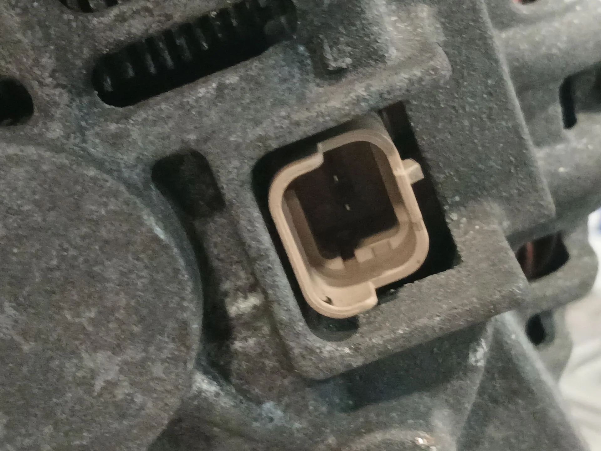 Alternador para Renault Clio Ii (Bb_, Cb_)