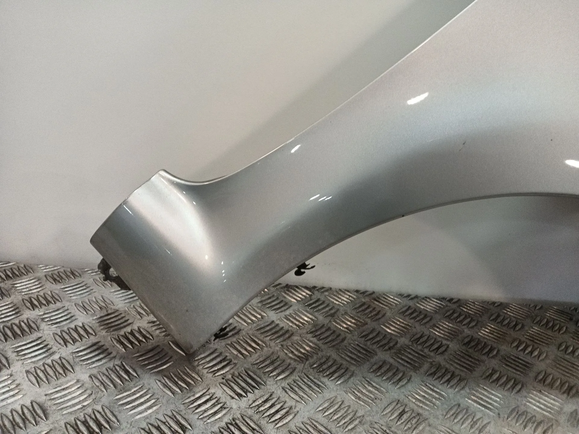 Aleta Delantera Derecha para Toyota Aygo (_B1_)
