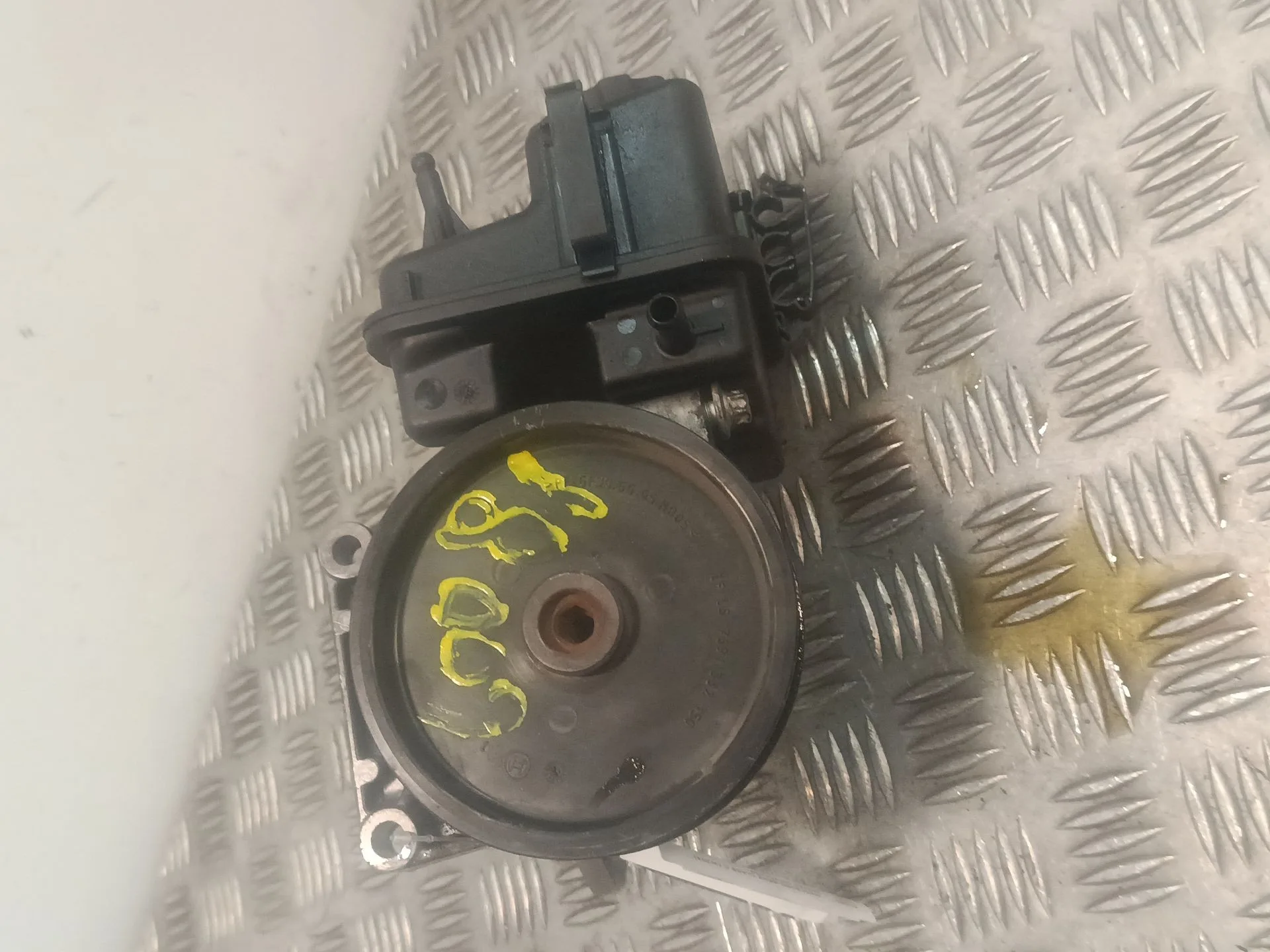 Bomba Direccion para Mercedes-Benz Clase C (W204)