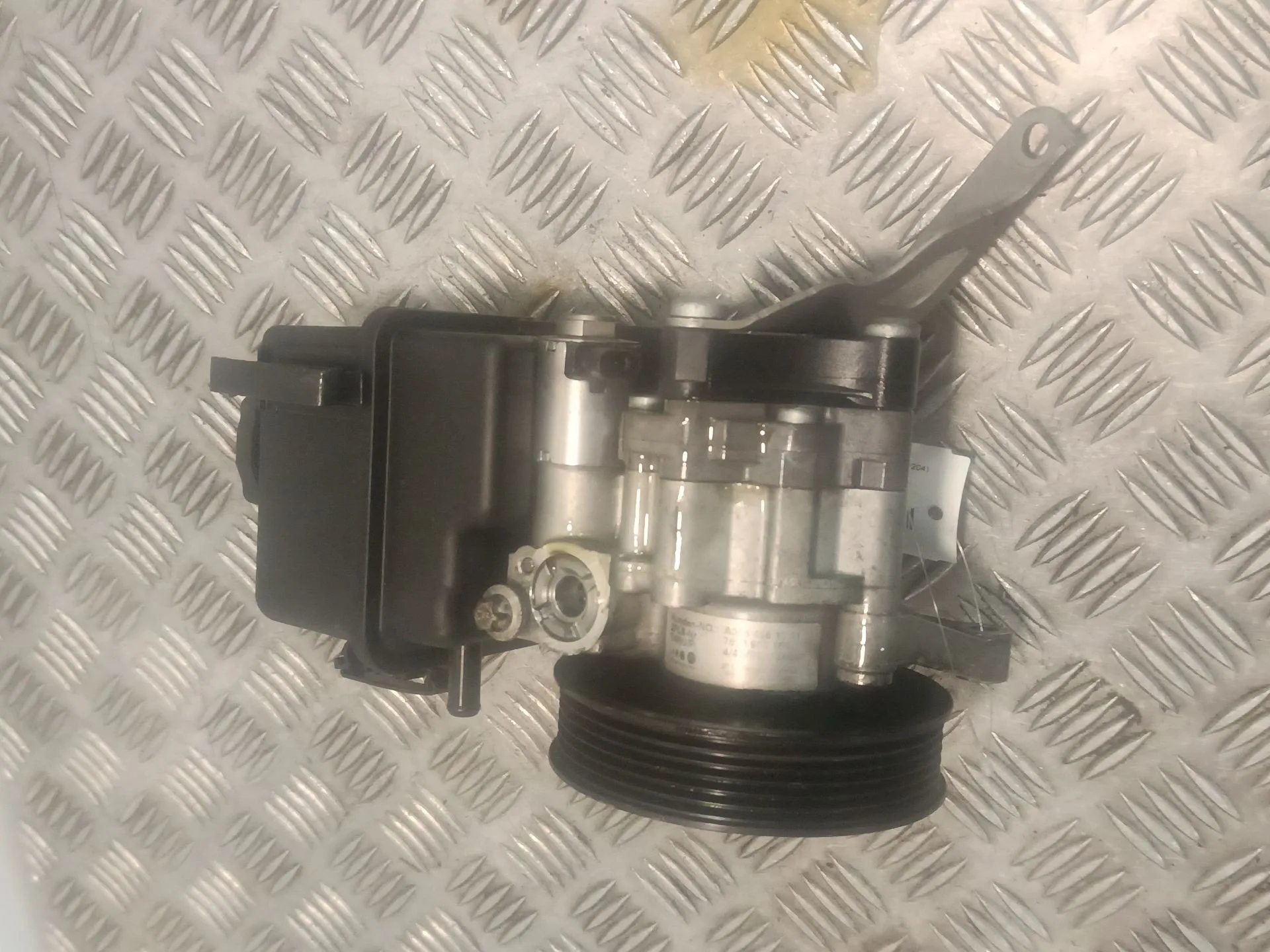 Bomba Direccion para Mercedes-Benz Clase C (W204)