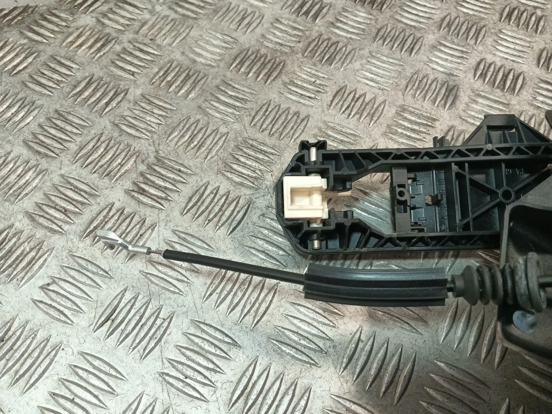 Cerradura Puerta Delantera Derecha para Mercedes-Benz Clase C (W204)