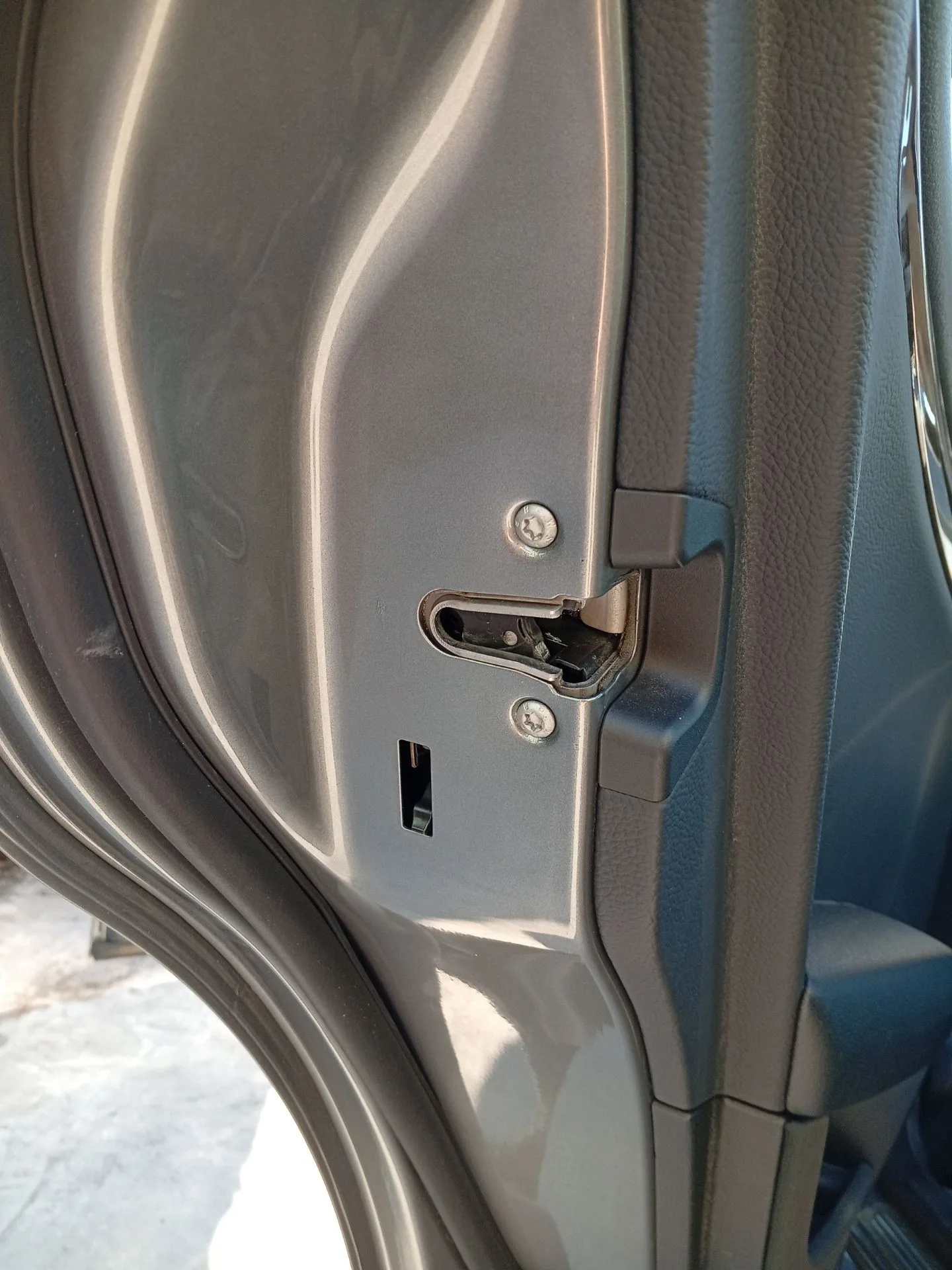 Cerradura Puerta Trasera Izquierda para Mercedes-Benz Clase C (W204)