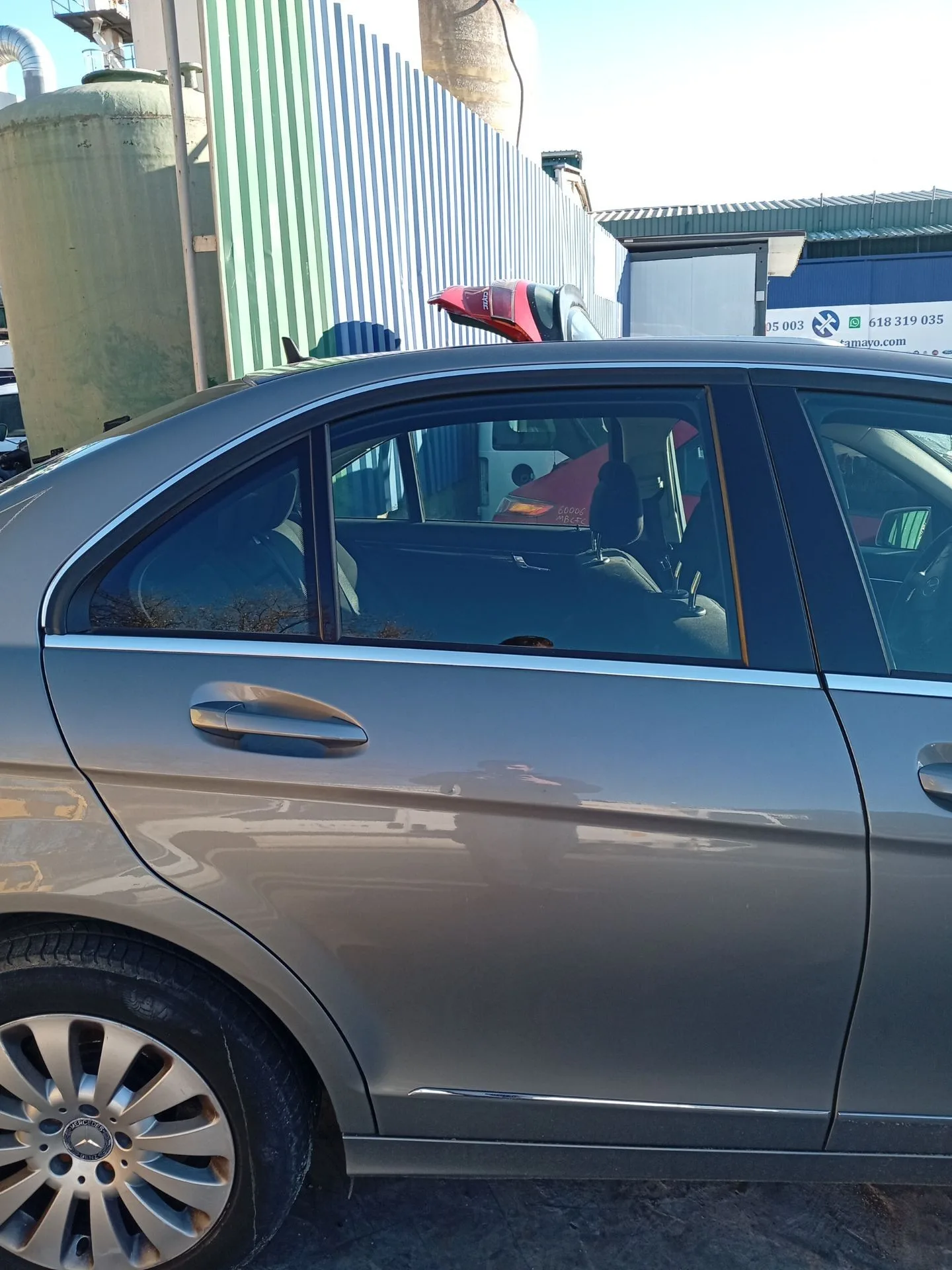 Puerta Trasera Derecha para Mercedes-Benz Clase C (W204)