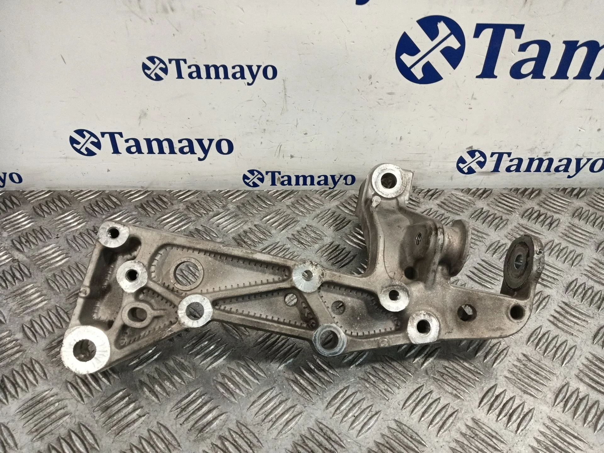 Soporte Brazo Suspension Delantero Derecho para Volkswagen Golf V (1K1)