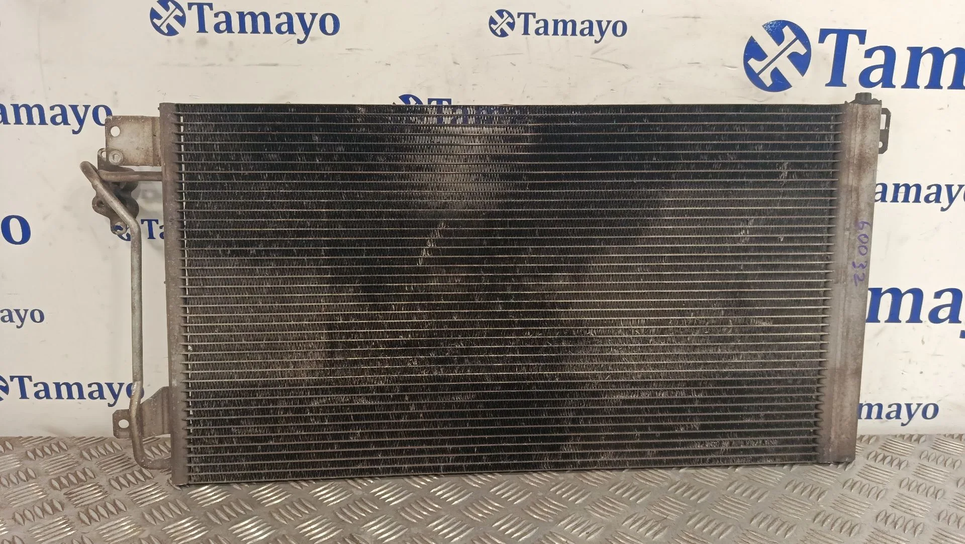 Condensador / Radiador Aire Acondicionado para Volkswagen Transporter T5 Furgoneta (7Ha, 7Hh, 7Ea, 7Eh)