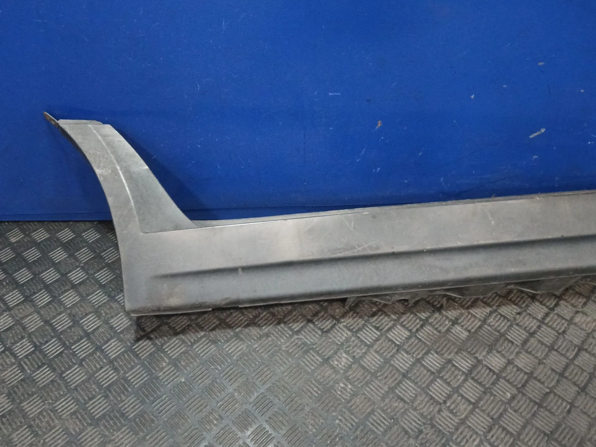 Faldon Lateral para Bmw X3 (E83)
