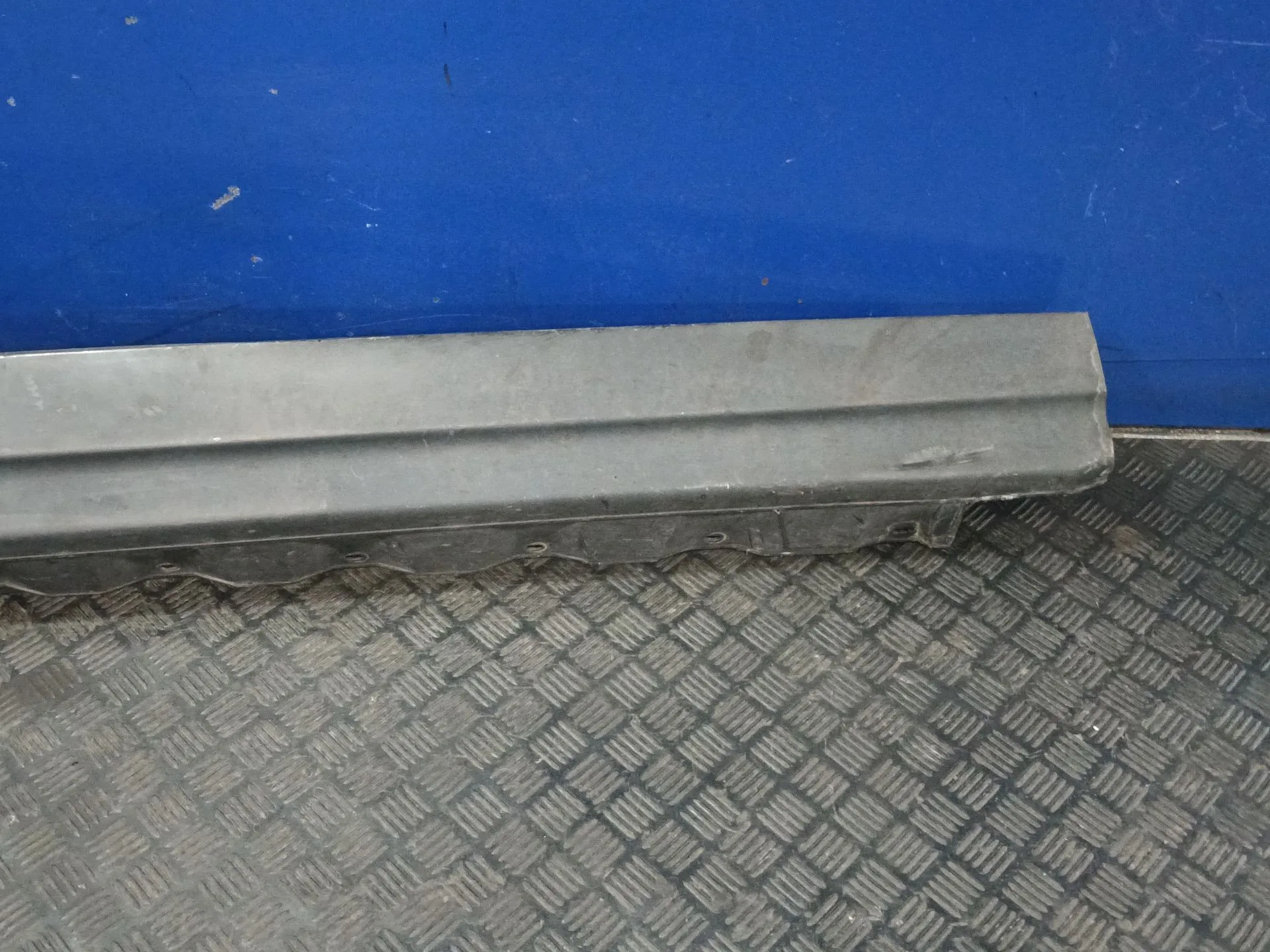 Faldon Lateral para Bmw X3 (E83)