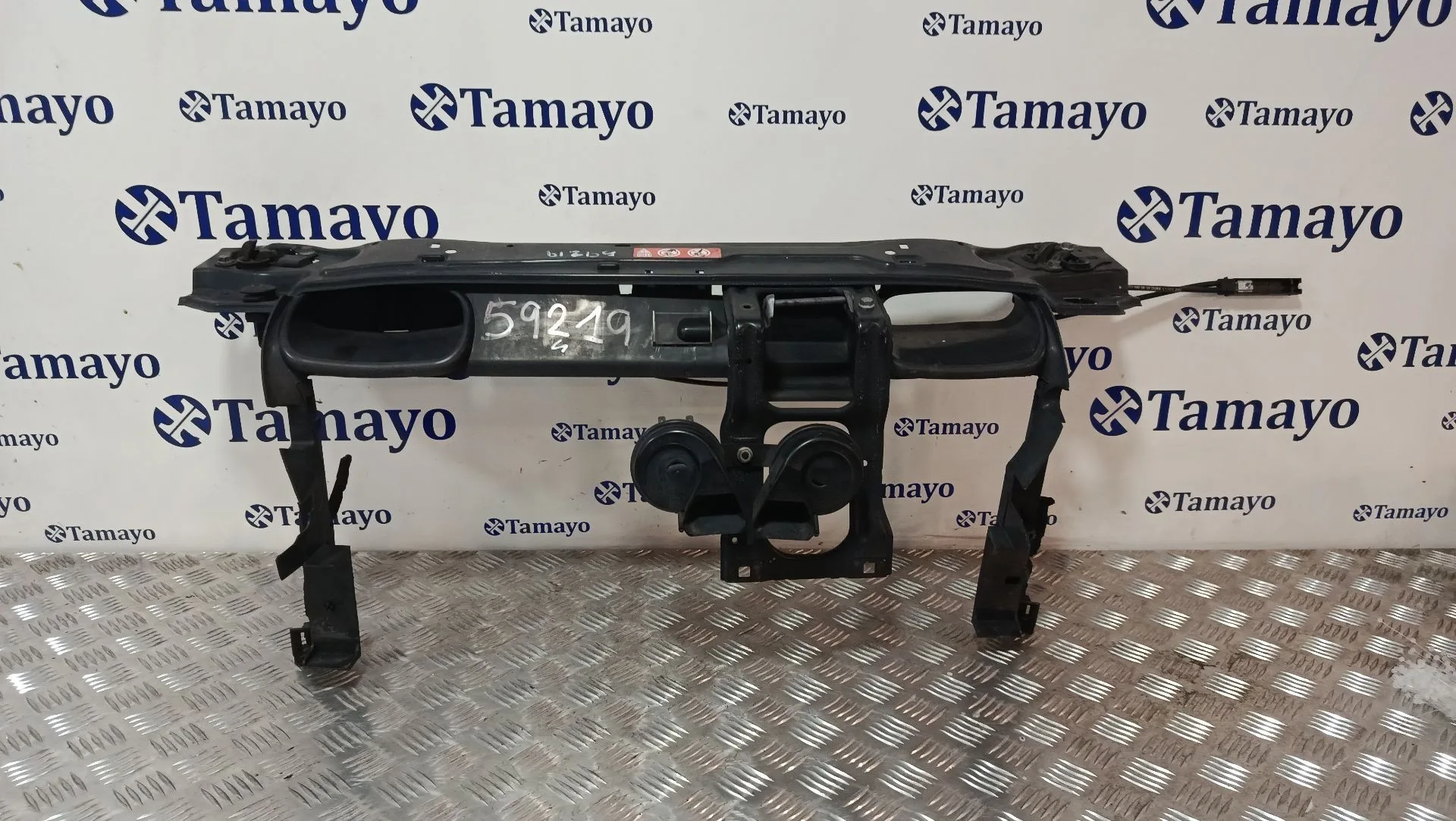 Panel Frontal para Mercedes-Benz Clase C (W203)