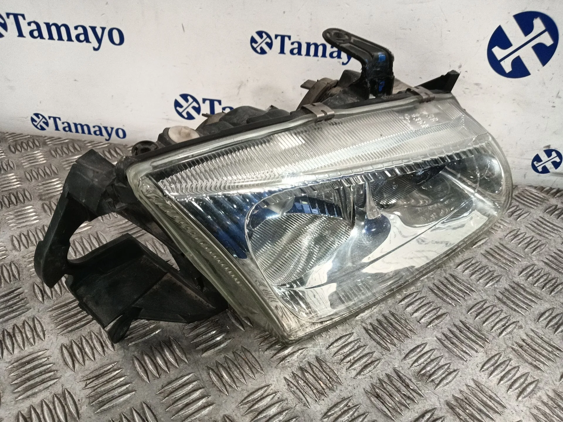 Faro Derecho para Nissan Almera Ii Hatchback (N16)