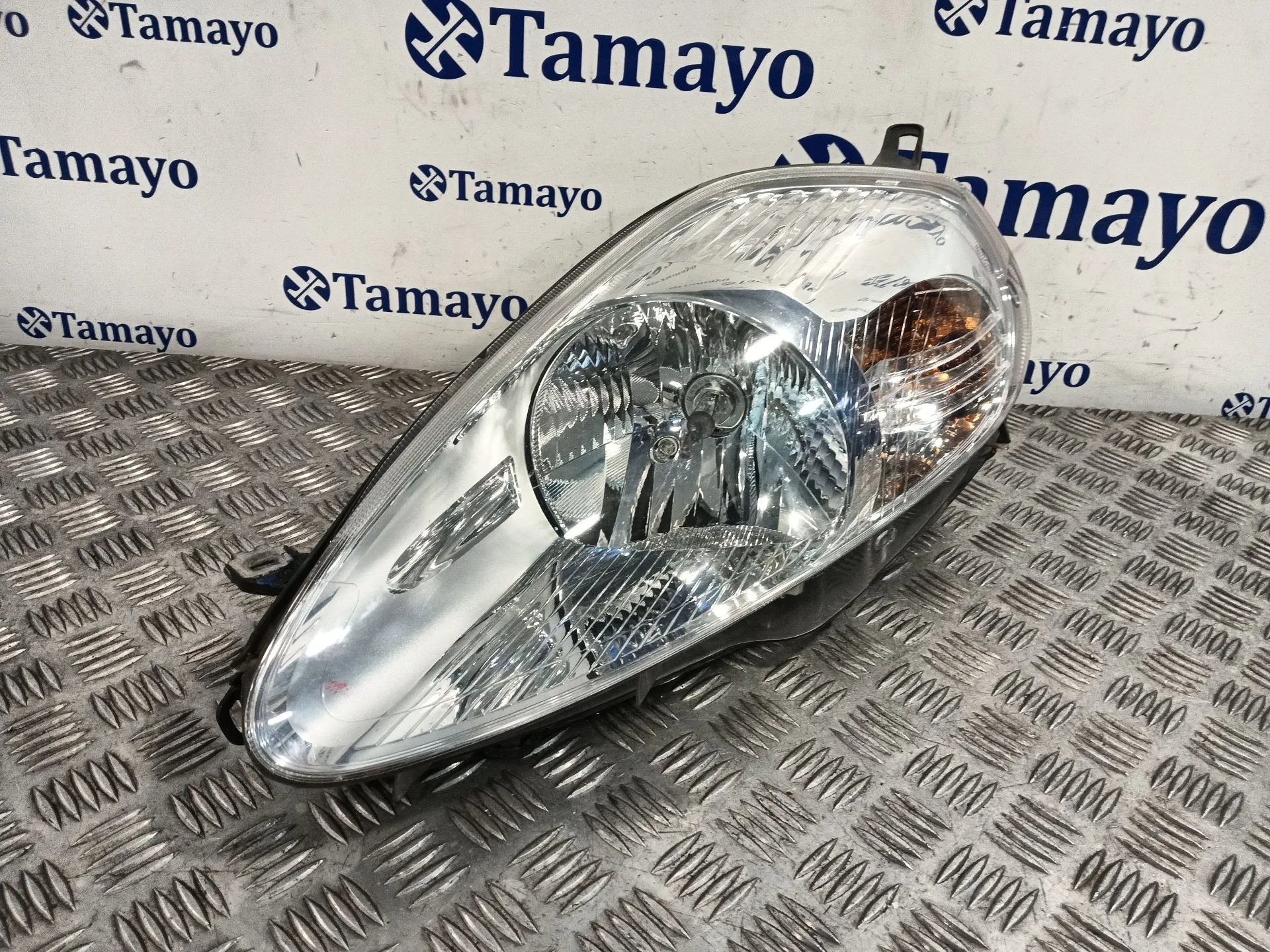 Faro Izquierdo para Fiat Grande Punto (199_)