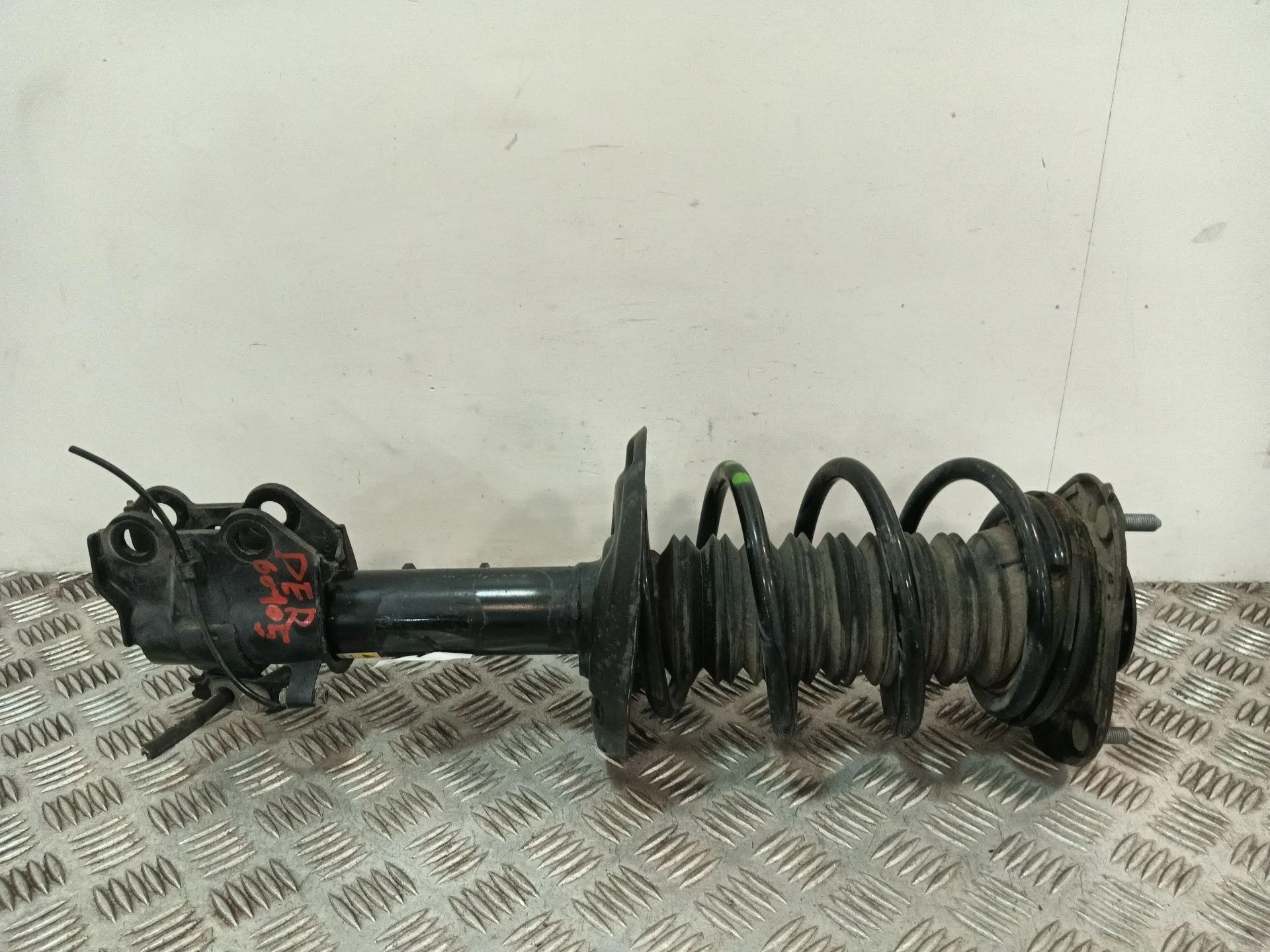 Amortiguador Delantero Izquierdo para Toyota C-Hr (_X1_)