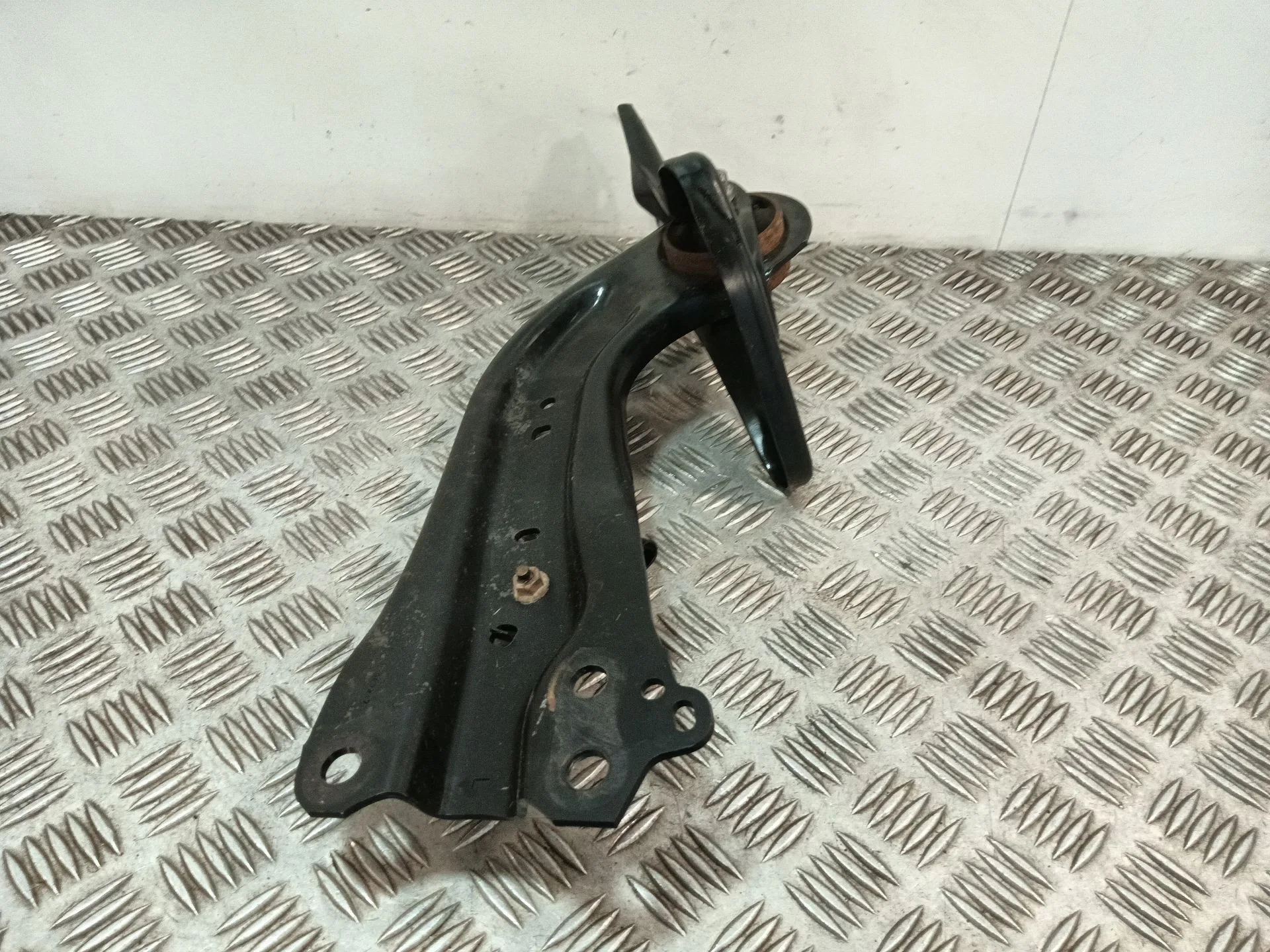 Brazo Suspension Superior Trasero Izquierdo para Toyota C-Hr (_X1_)