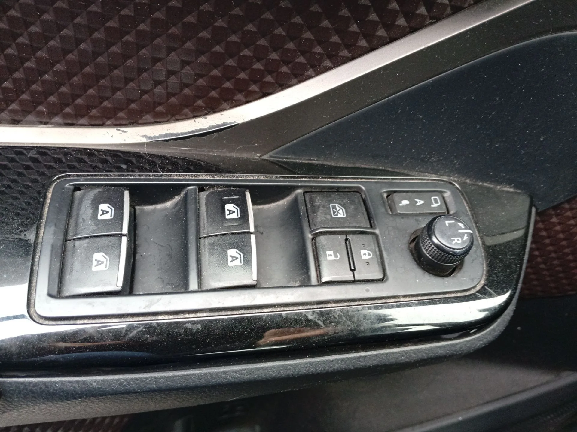 Mando Retrovisor para Toyota C-Hr (_X1_)