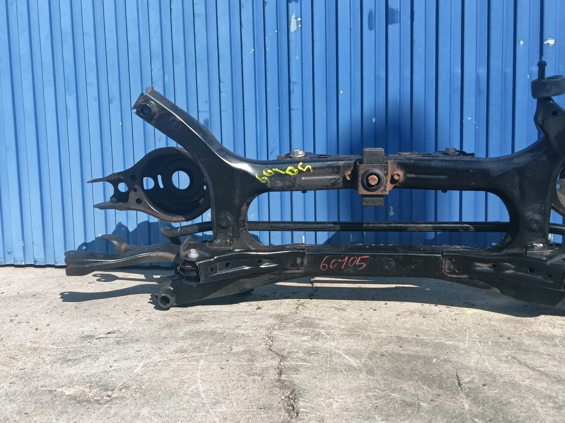 Puente Trasero para Toyota C-Hr (_X1_)